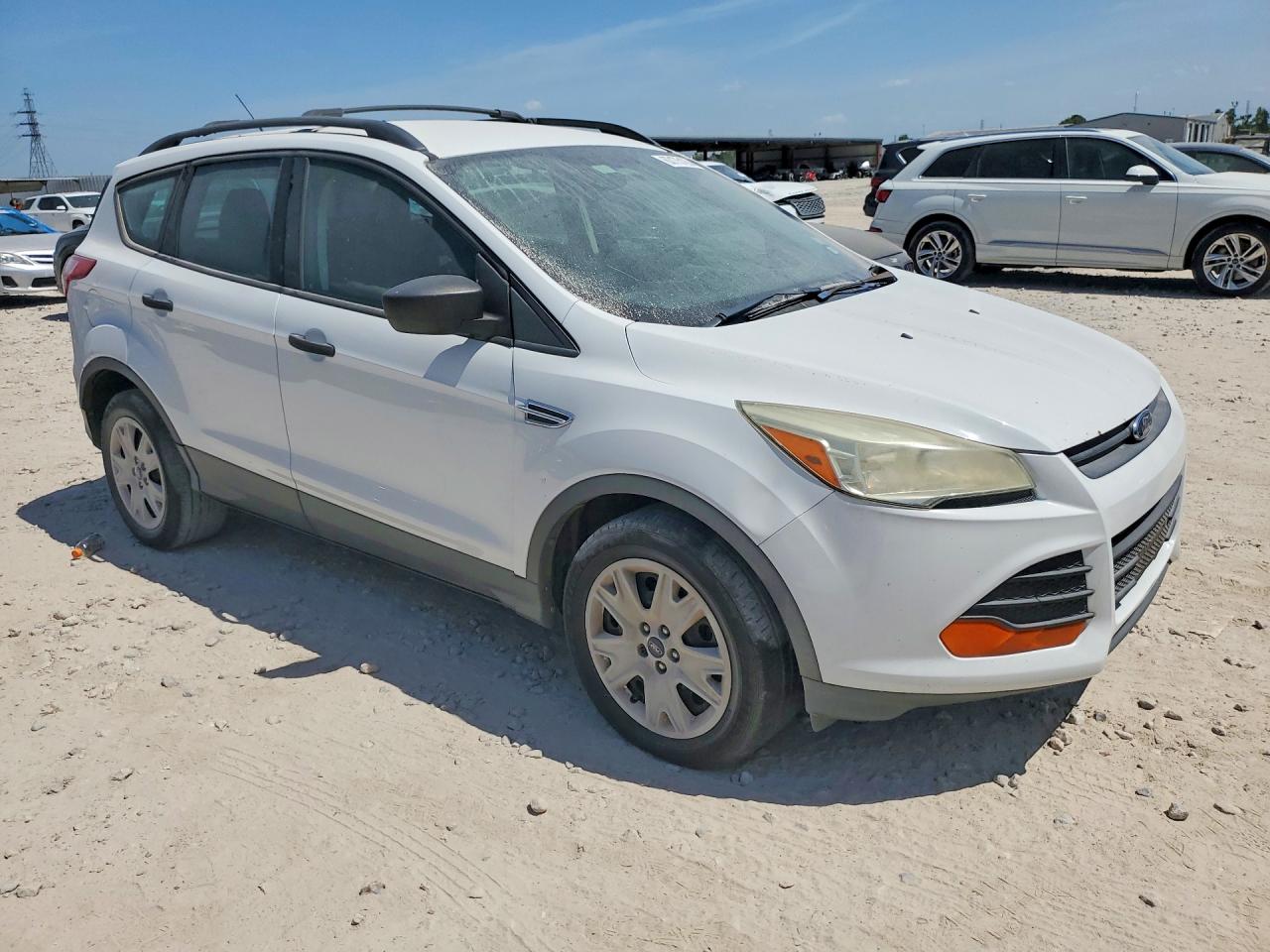 2013 Ford Escape S White vin: 1FMCU0F73DUD11373