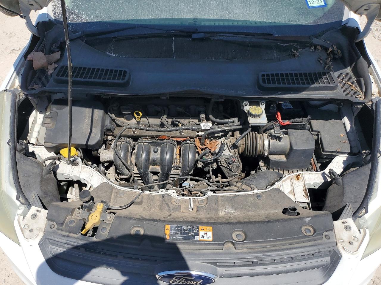2013 Ford Escape S White vin: 1FMCU0F73DUD11373