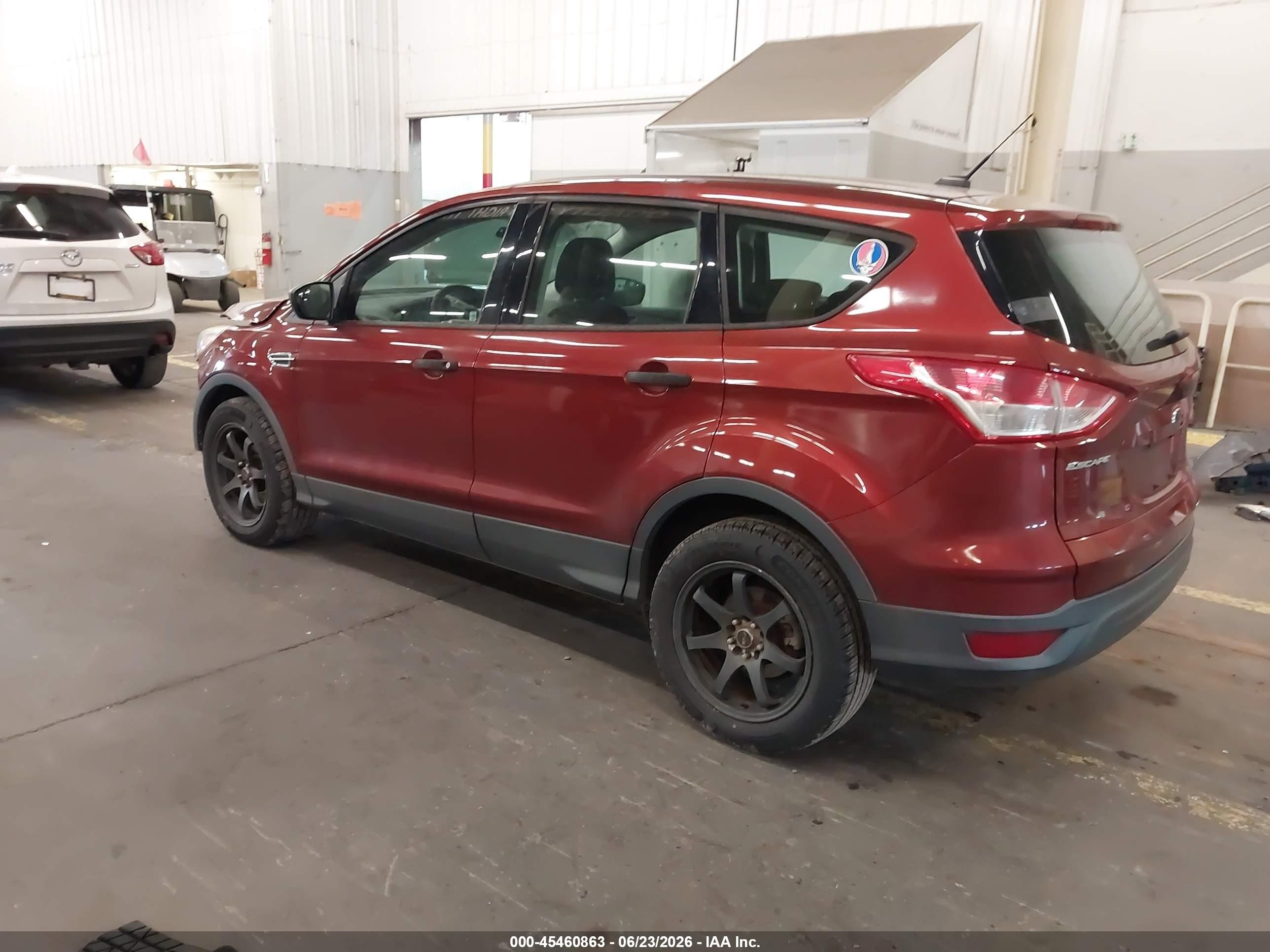 2014 Ford Escape S Red vin: 1FMCU0F73EUA63174