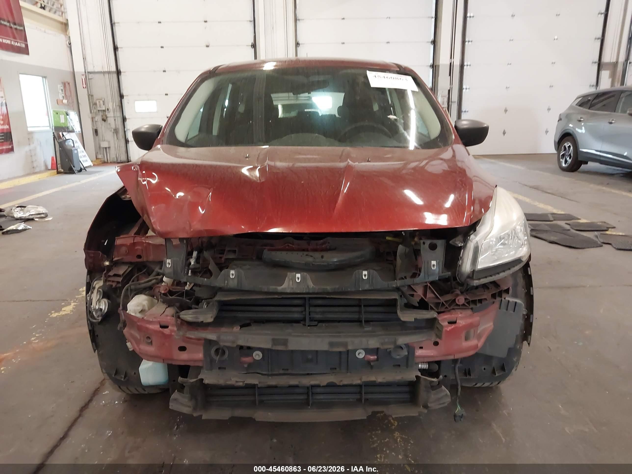2014 Ford Escape S Red vin: 1FMCU0F73EUA63174