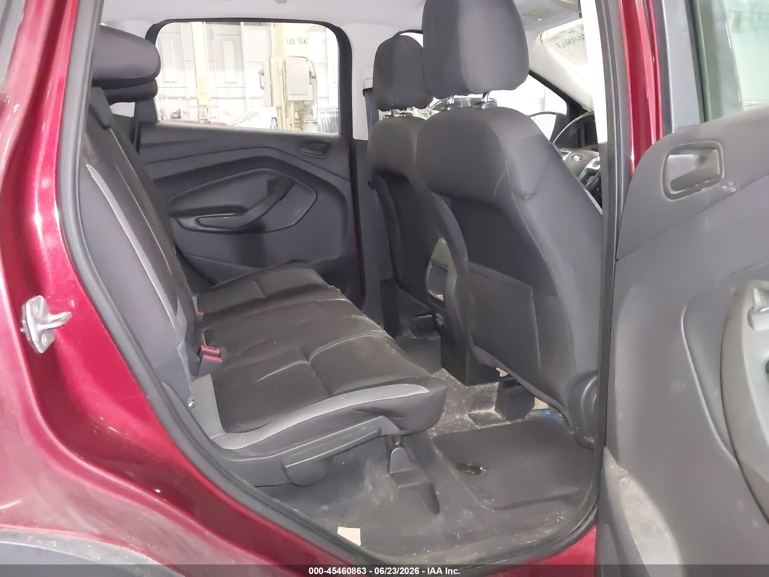 2014 Ford Escape S Red vin: 1FMCU0F73EUA63174