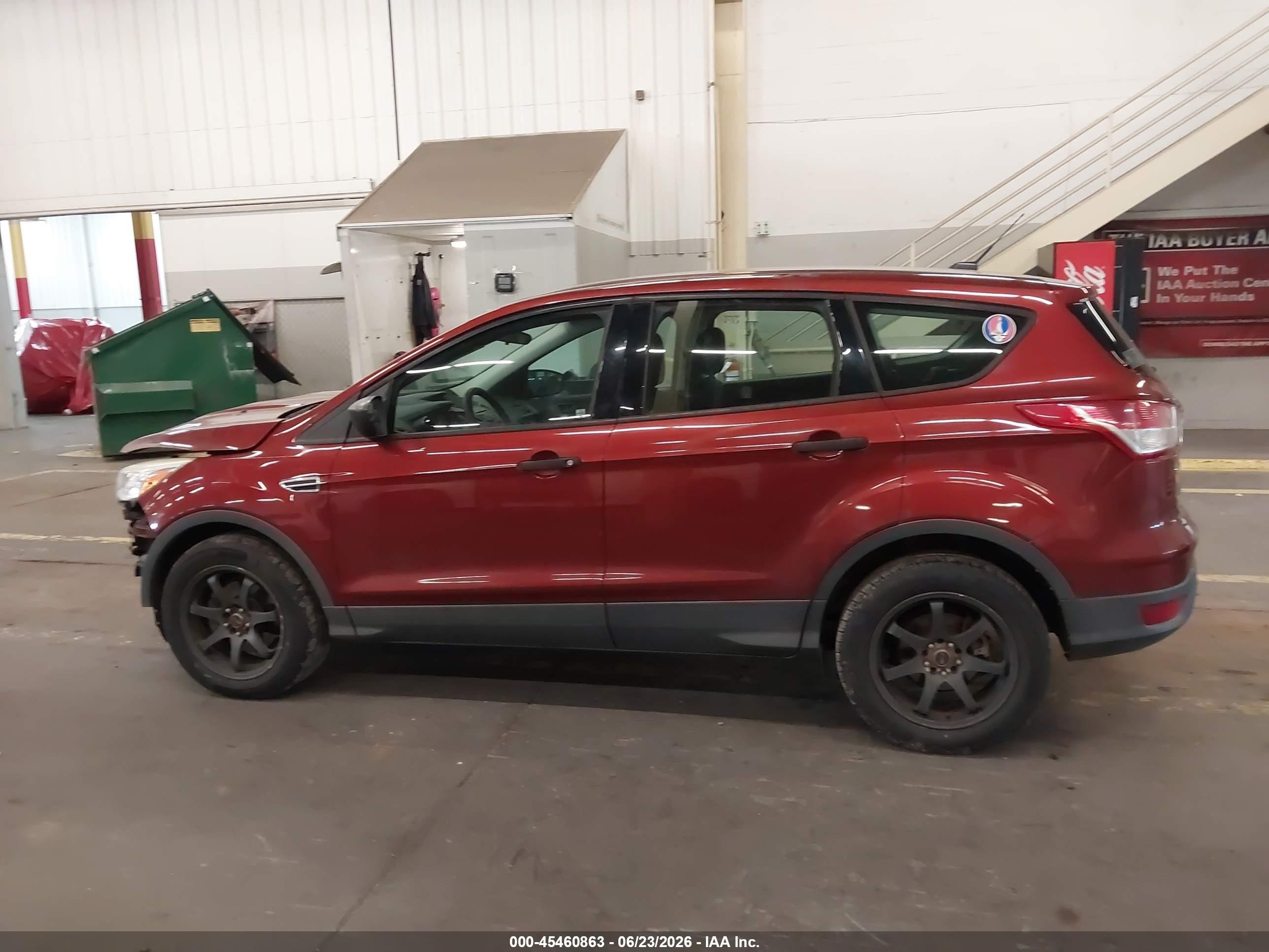 2014 Ford Escape S Red vin: 1FMCU0F73EUA63174