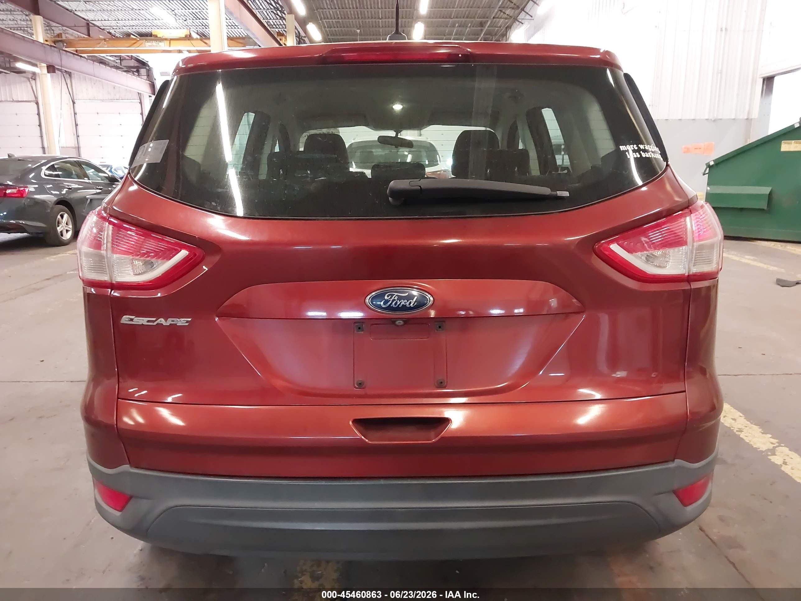 2014 Ford Escape S Red vin: 1FMCU0F73EUA63174