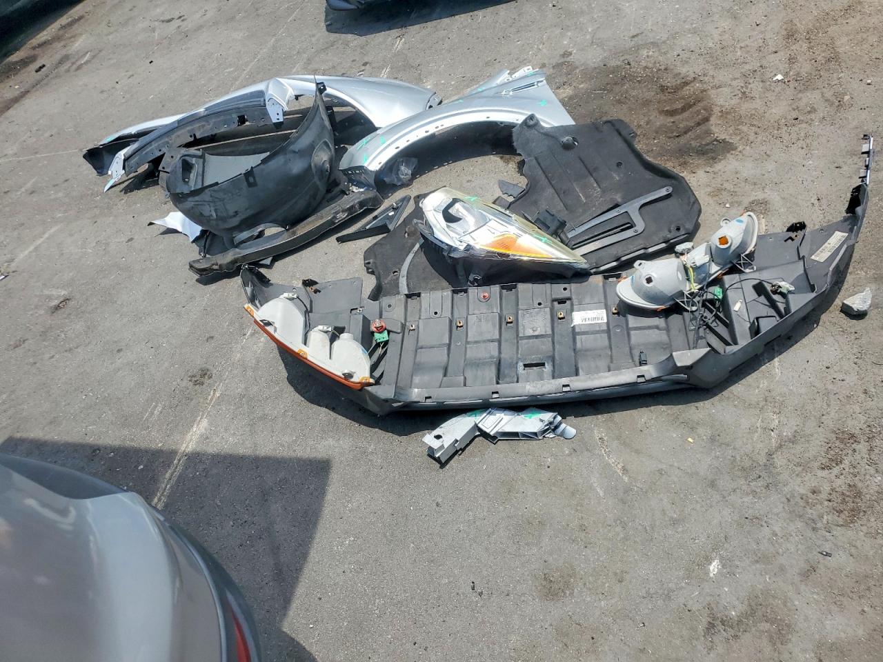 2014 Ford Escape S Silver vin: 1FMCU0F73EUB12194