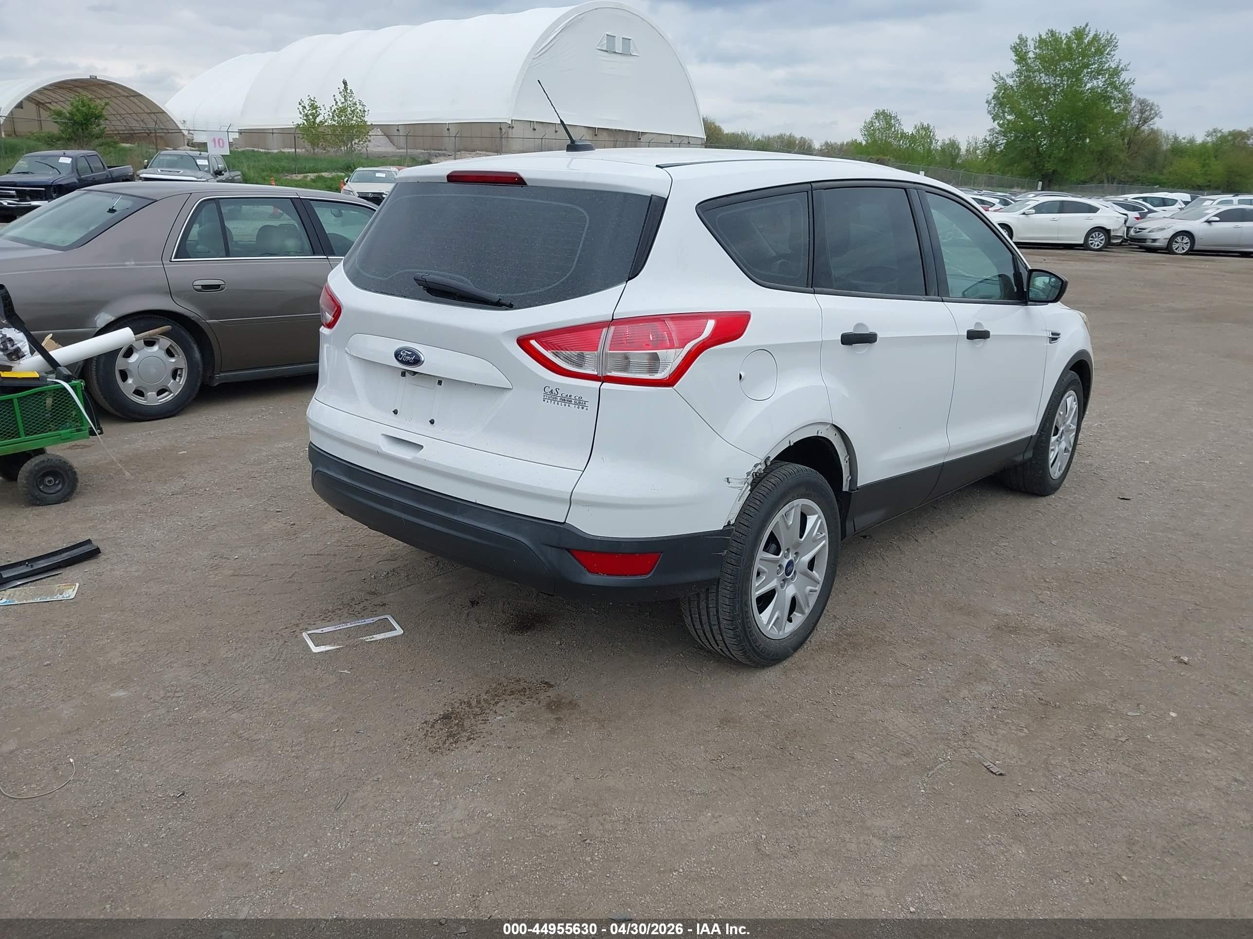 2015 Ford Escape S White vin: 1FMCU0F73FUA45453