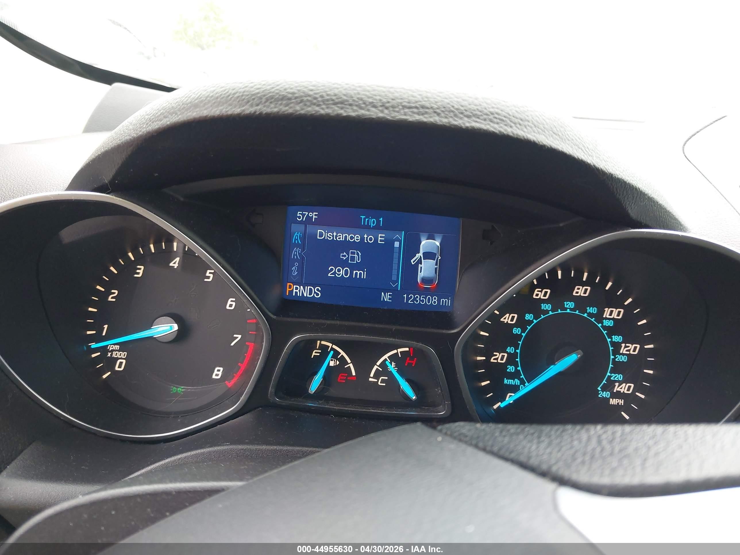 2015 Ford Escape S White vin: 1FMCU0F73FUA45453