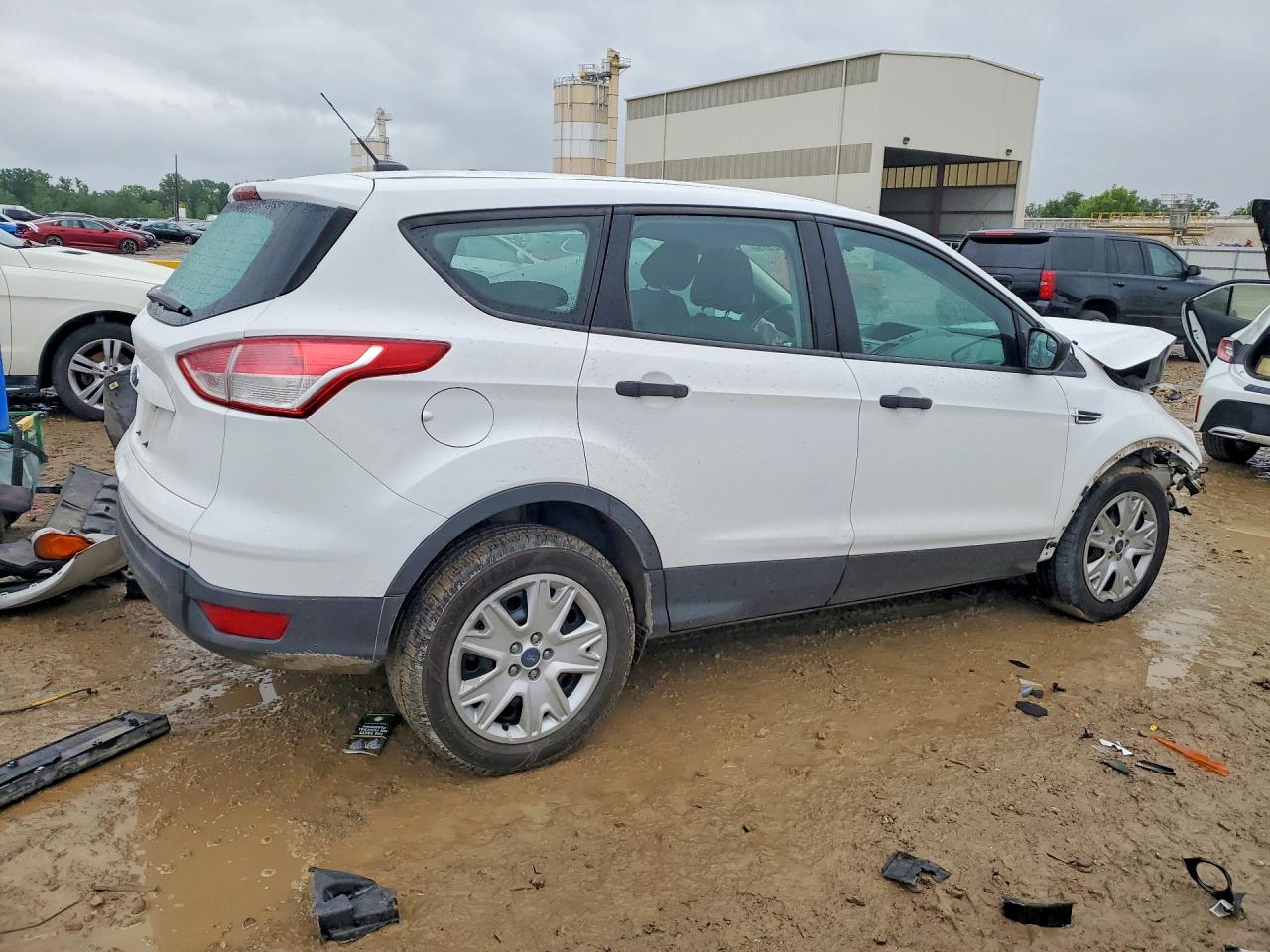 2015 Ford Escape S White vin: 1FMCU0F73FUA53696
