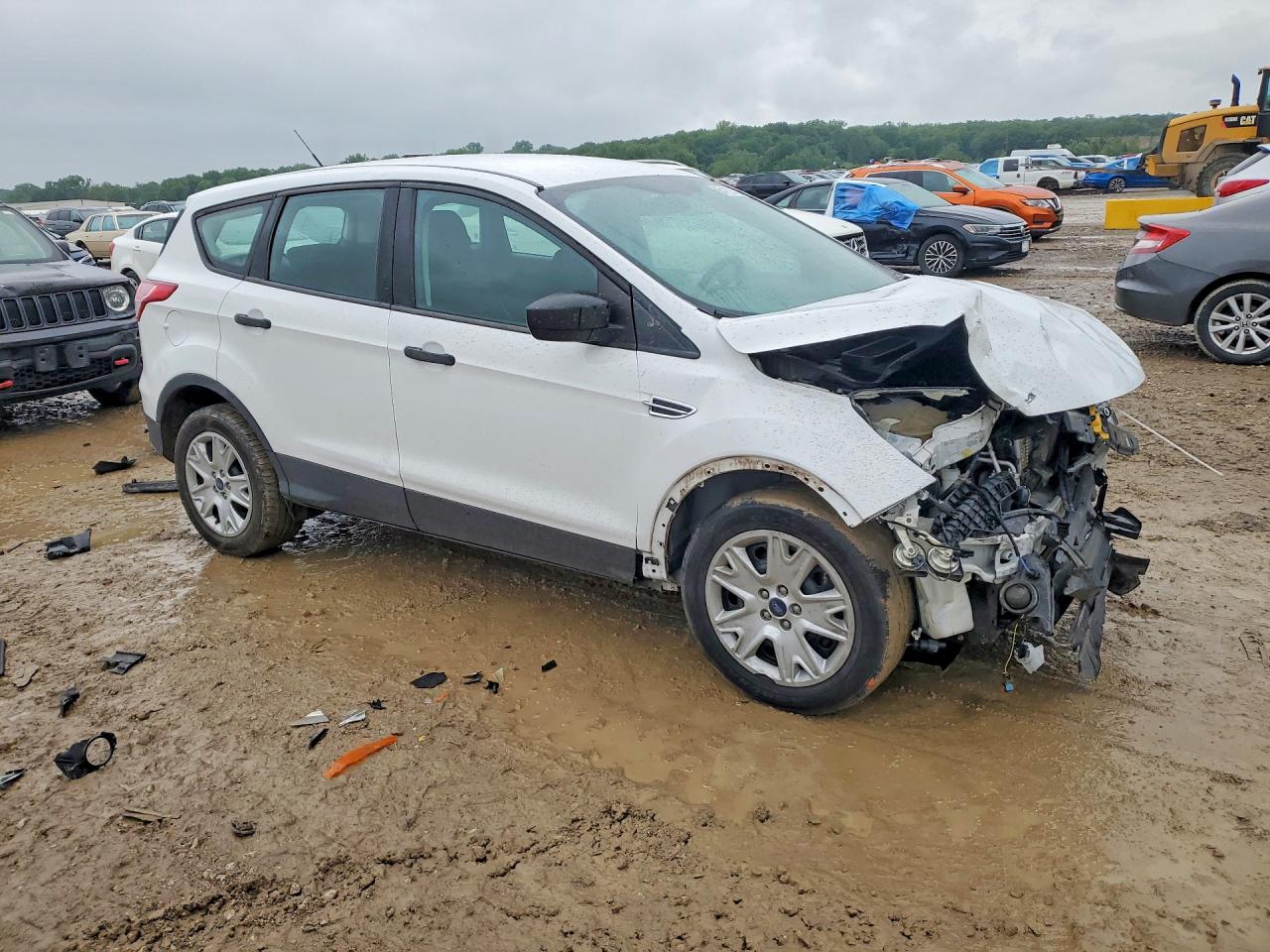 2015 Ford Escape S White vin: 1FMCU0F73FUA53696