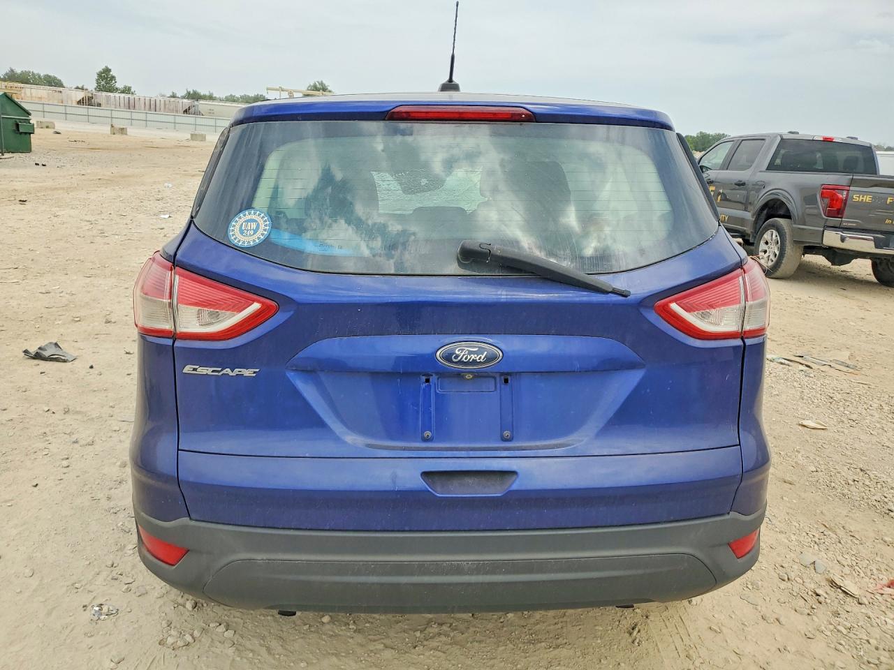 2015 Ford Escape S Blue vin: 1FMCU0F73FUB12570