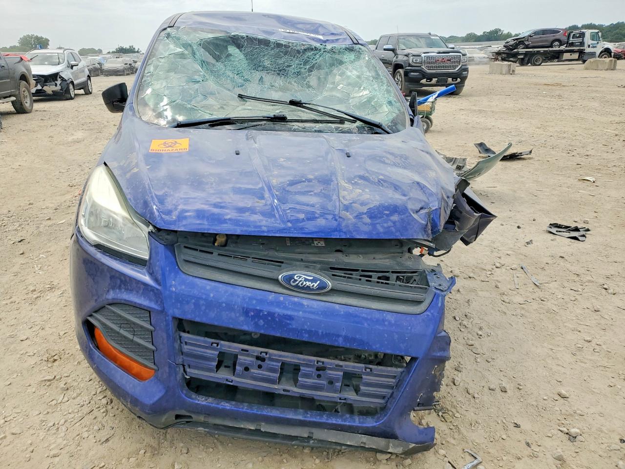 2015 Ford Escape S Blue vin: 1FMCU0F73FUB12570