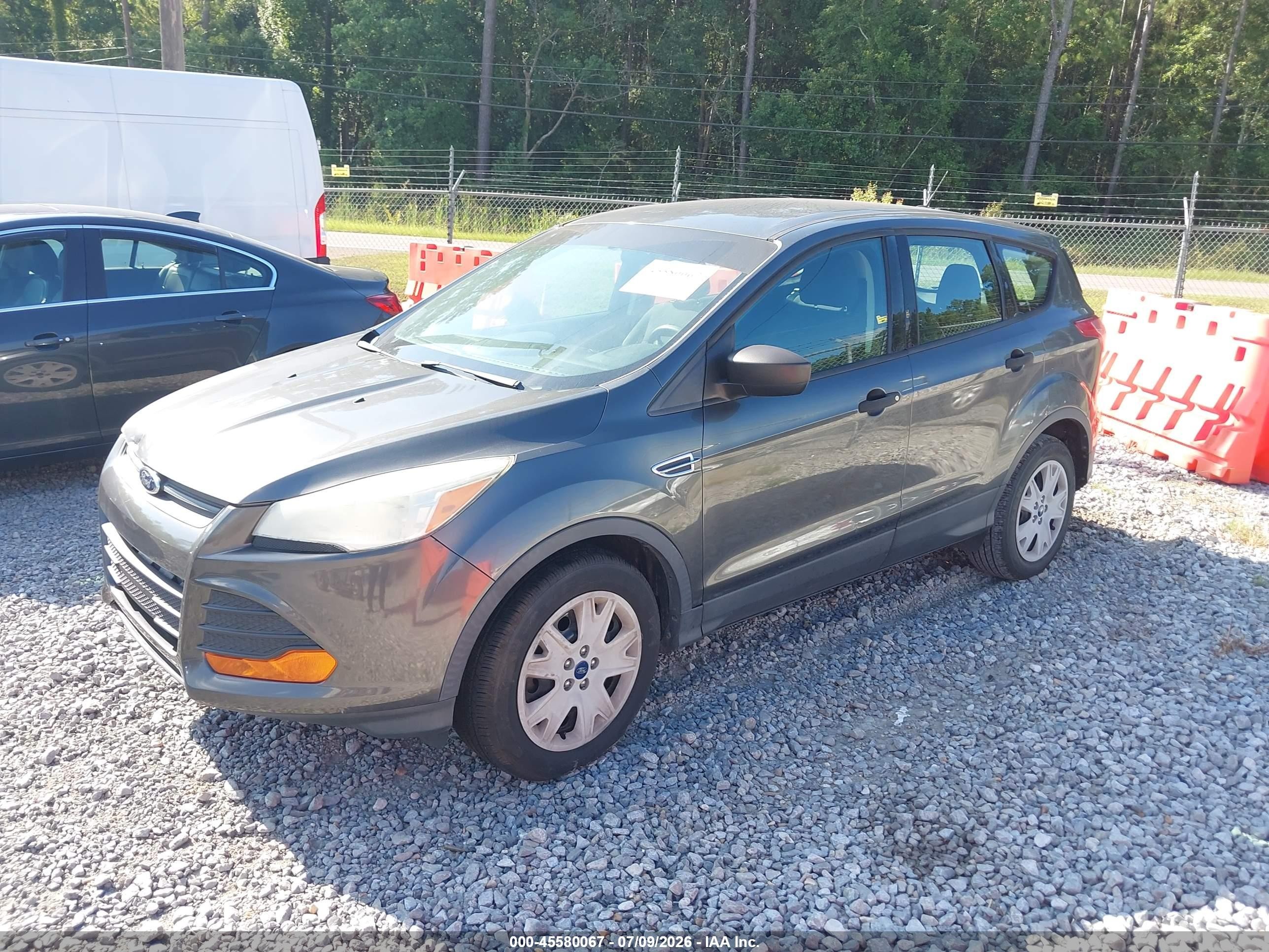 2015 Ford Escape S Gray vin: 1FMCU0F73FUB16330