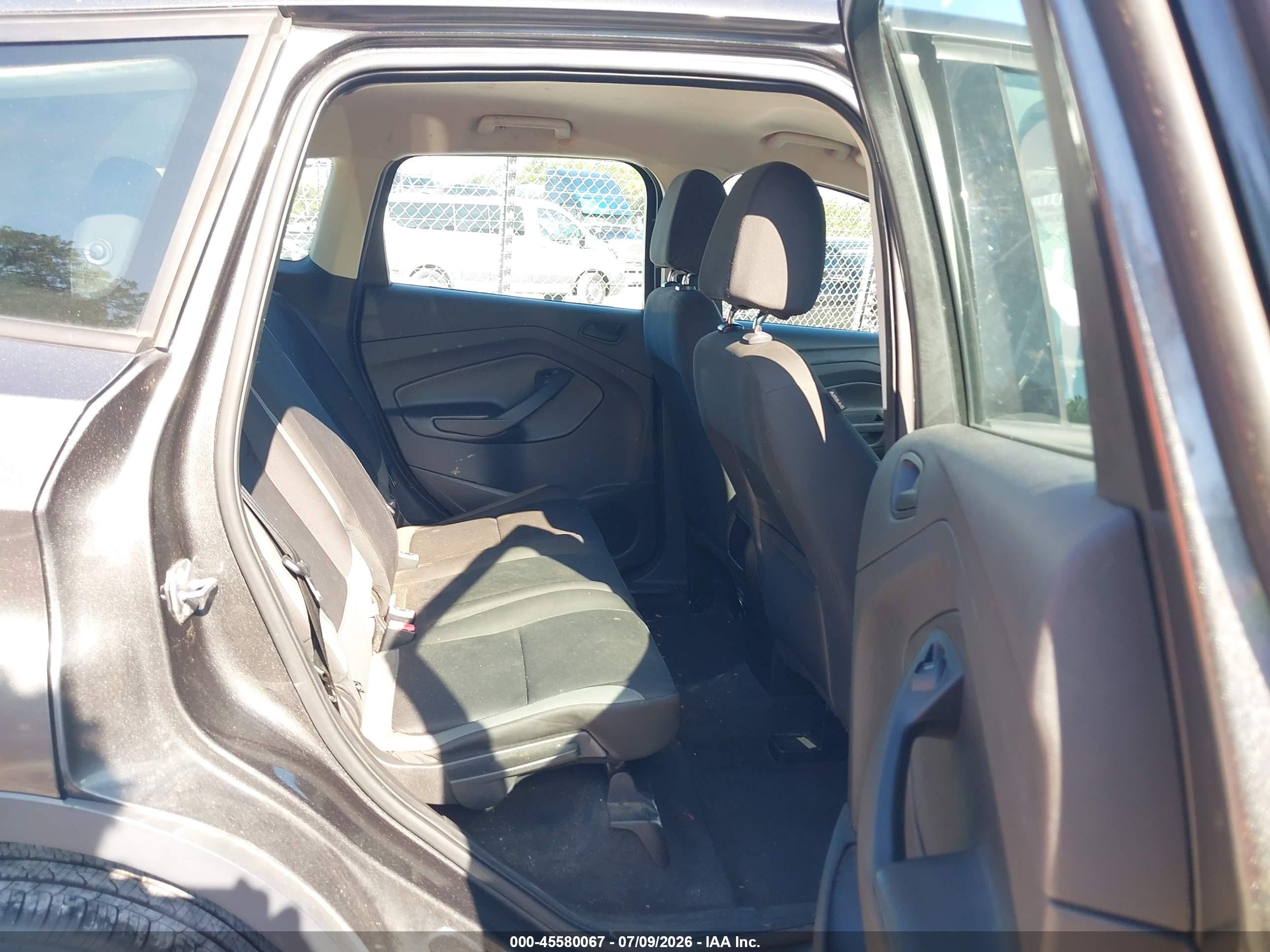 2015 Ford Escape S Gray vin: 1FMCU0F73FUB16330