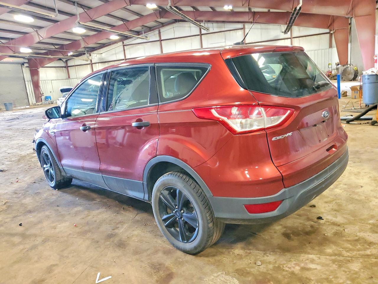 2015 Ford Escape S Red vin: 1FMCU0F73FUB27845