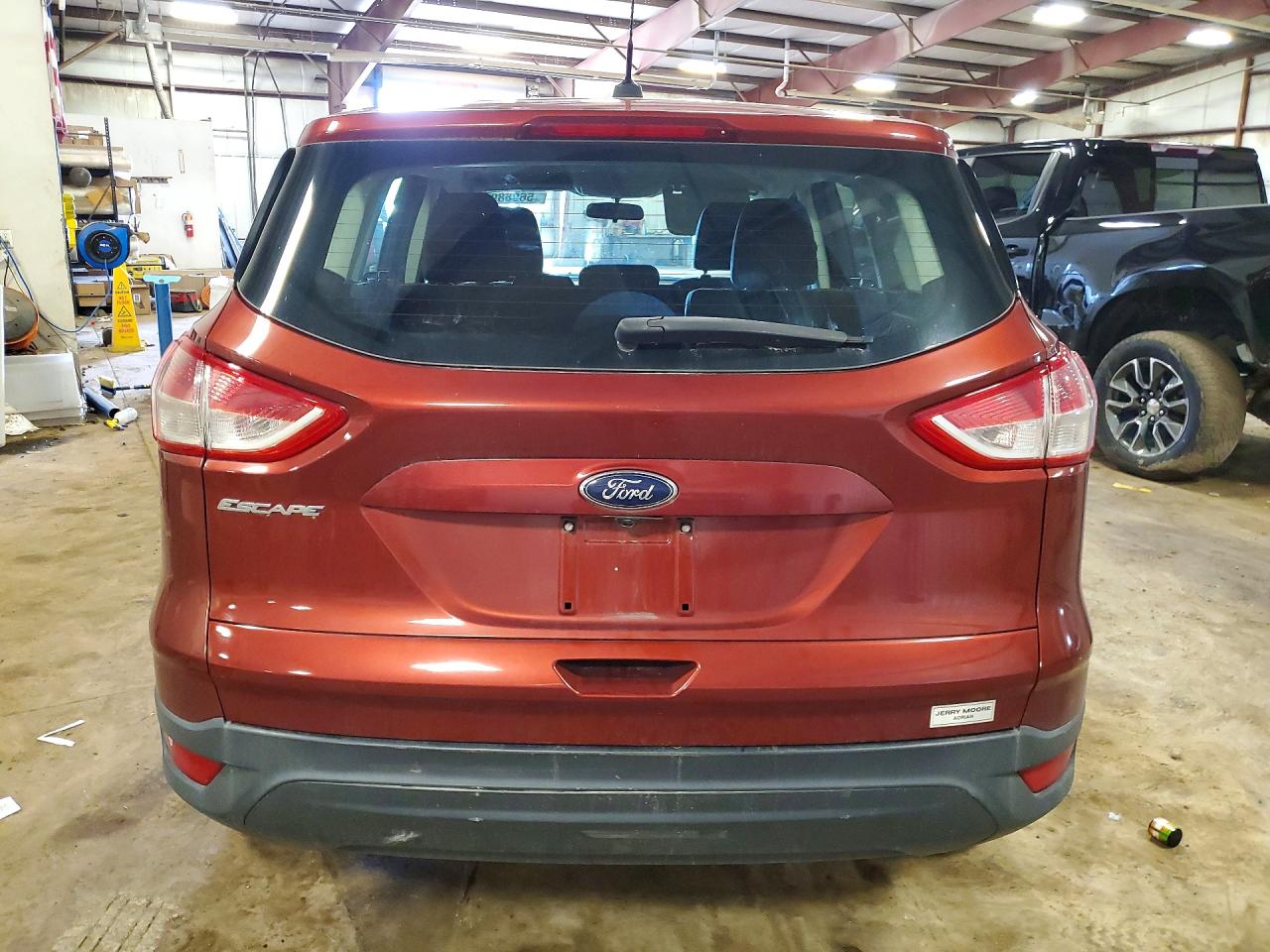 2015 Ford Escape S Red vin: 1FMCU0F73FUB27845