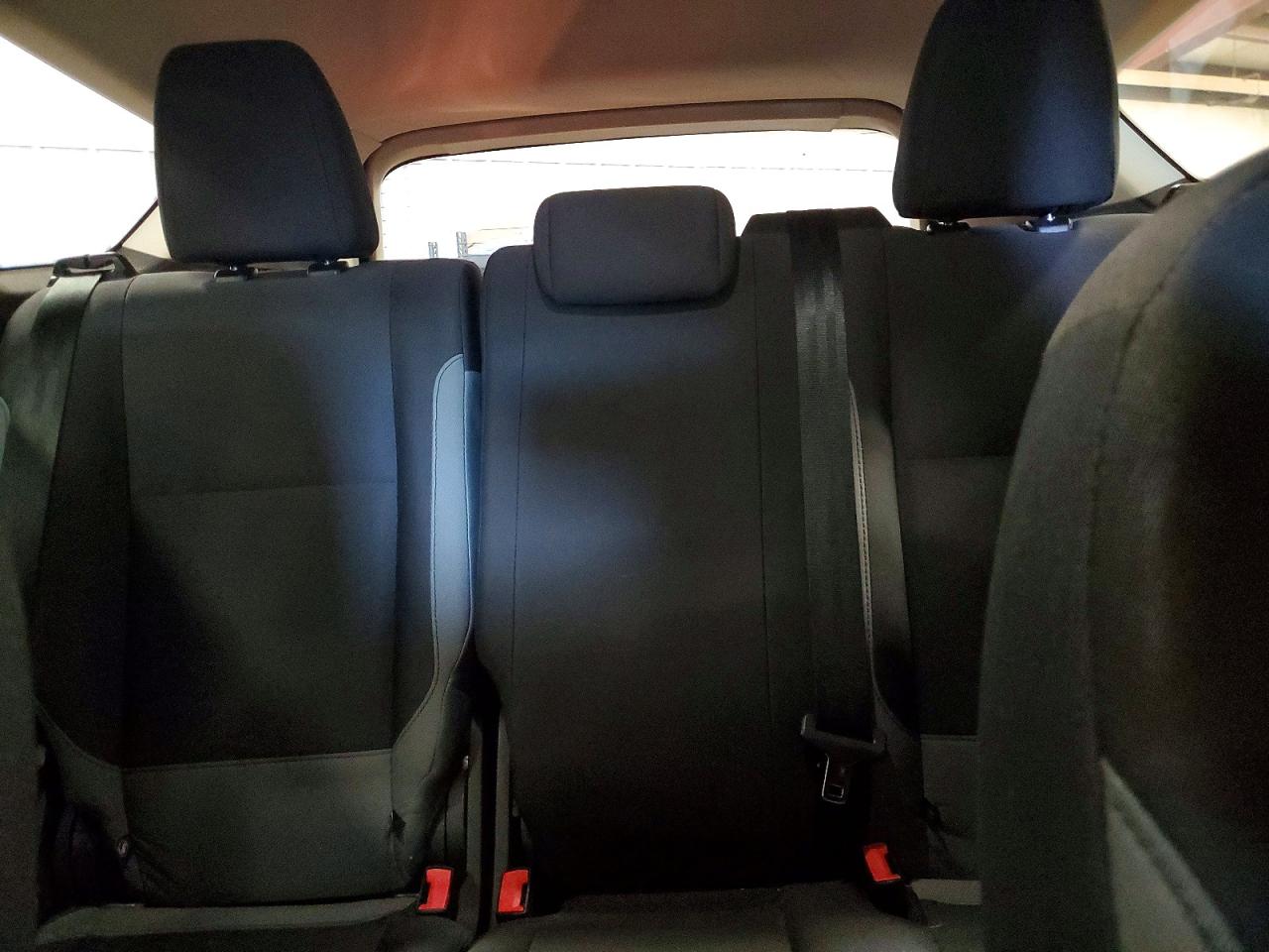 2015 Ford Escape S Red vin: 1FMCU0F73FUB27845