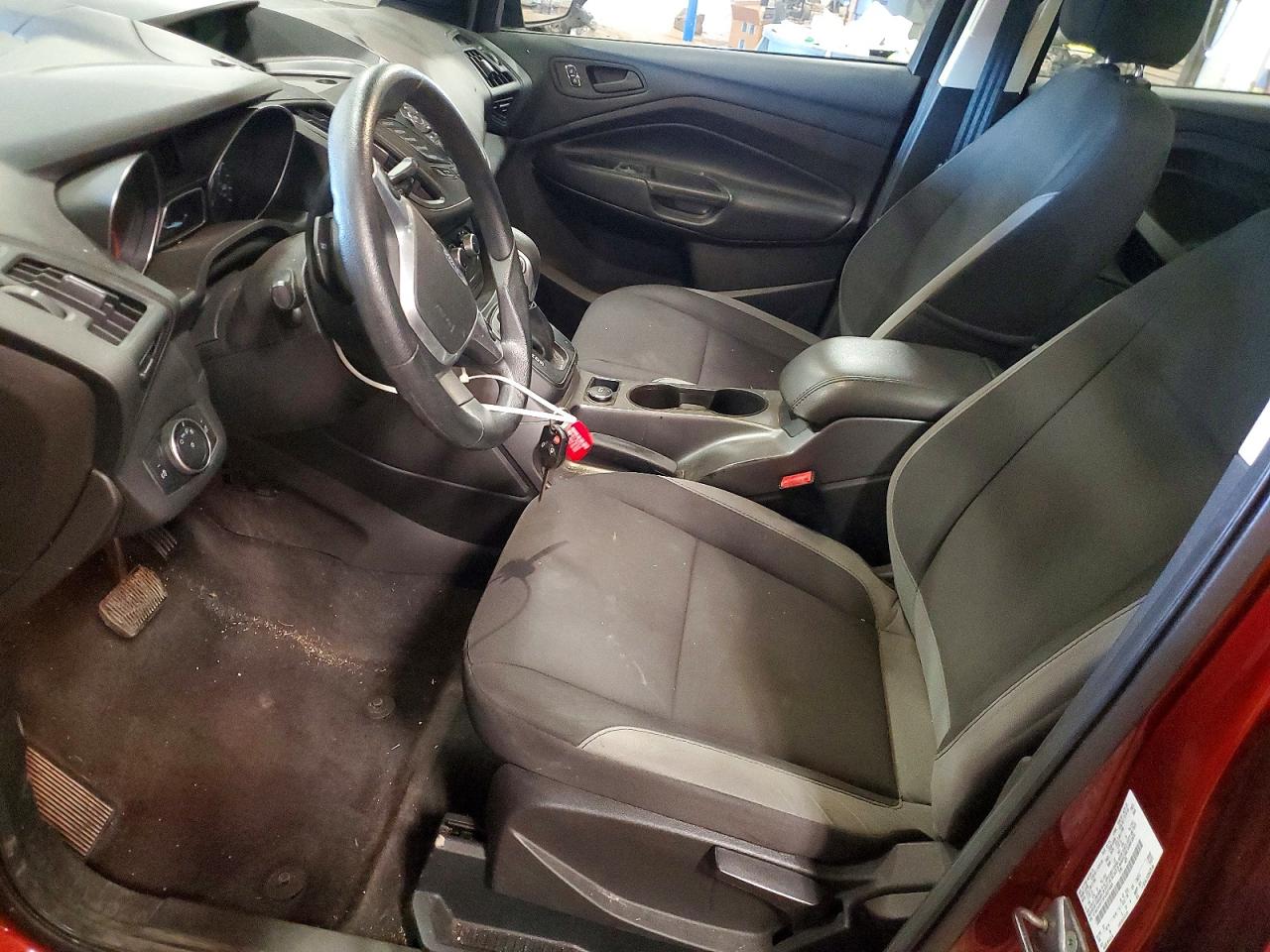 2015 Ford Escape S Red vin: 1FMCU0F73FUB27845