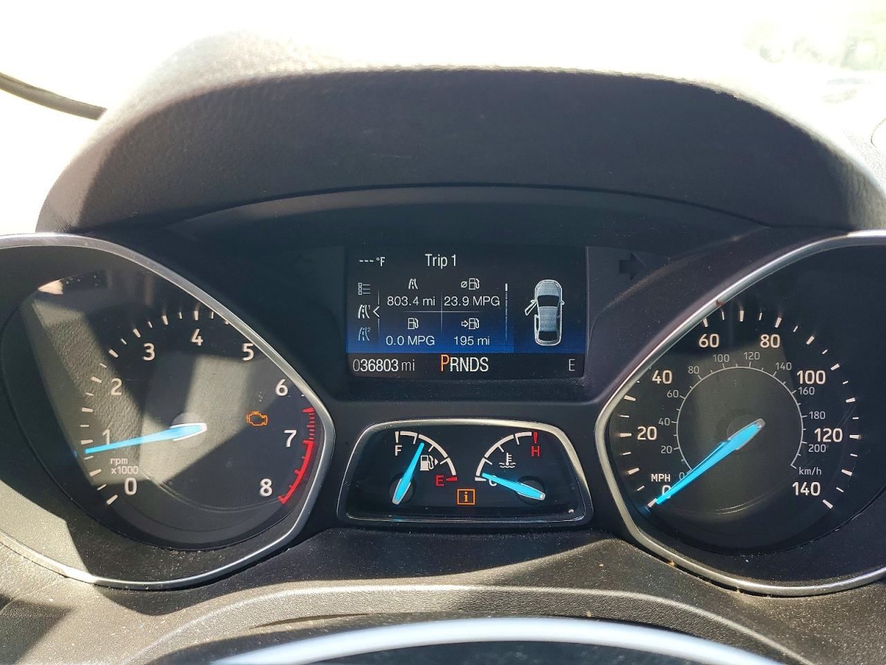 2018 Ford Escape S White vin: 1FMCU0F73JUC26951