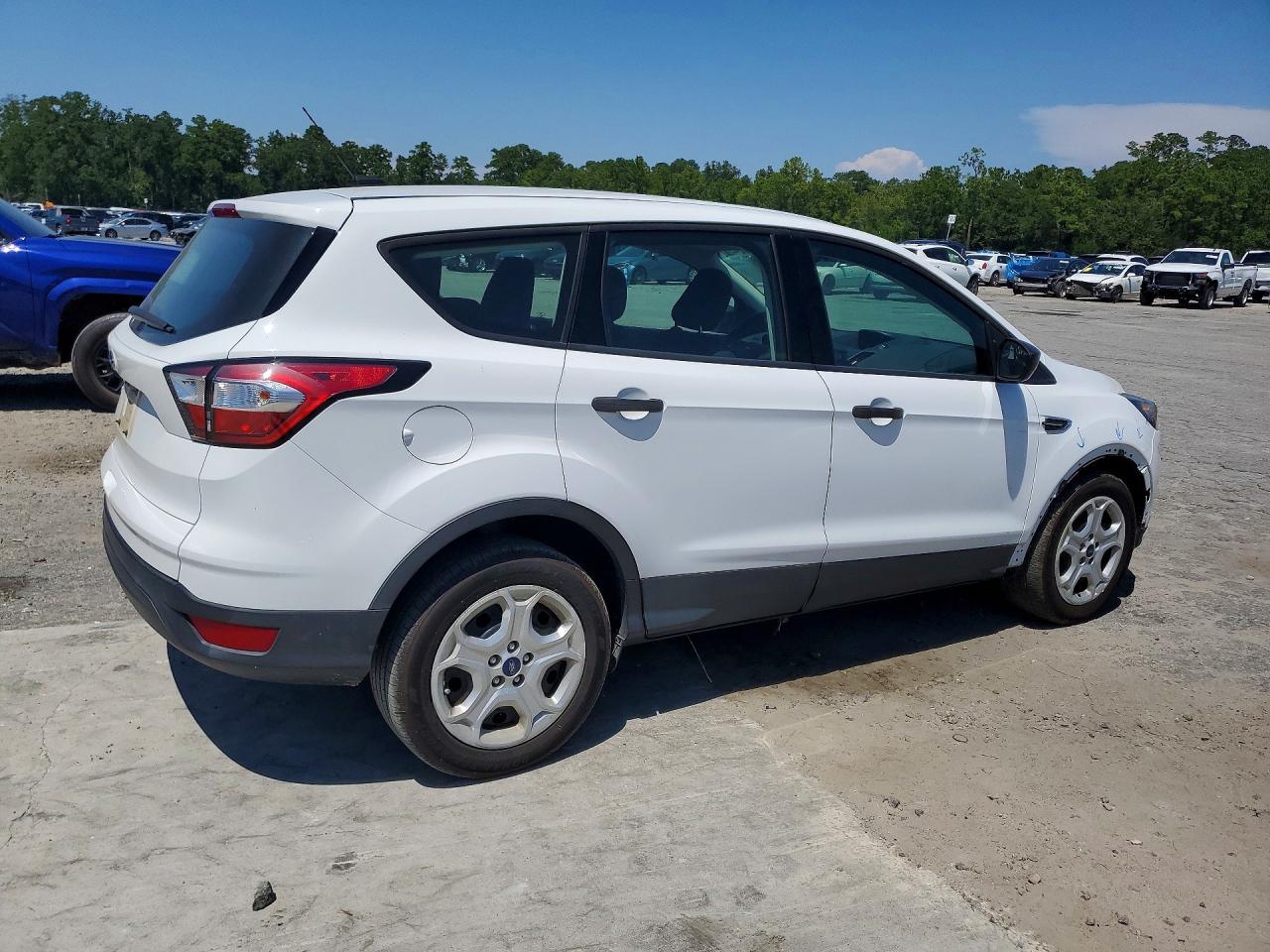2018 Ford Escape S White vin: 1FMCU0F73JUC26951