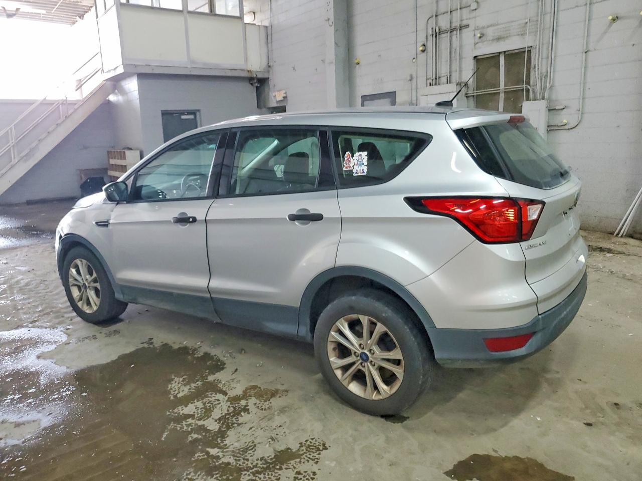2019 Ford Escape S Серый vin: 1FMCU0F73KUA88314