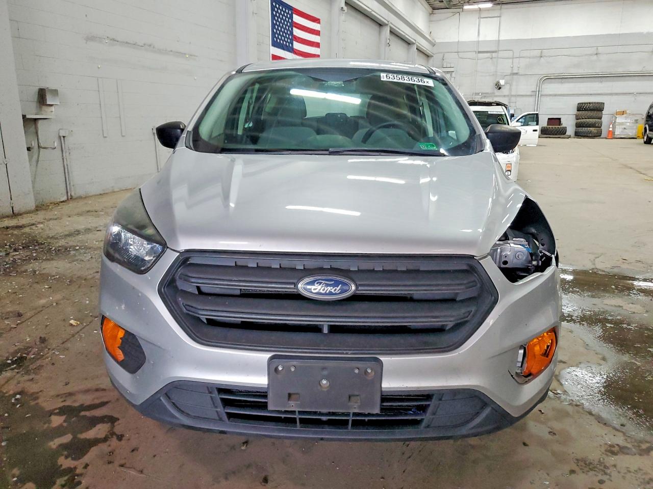 2019 Ford Escape S Серый vin: 1FMCU0F73KUA88314