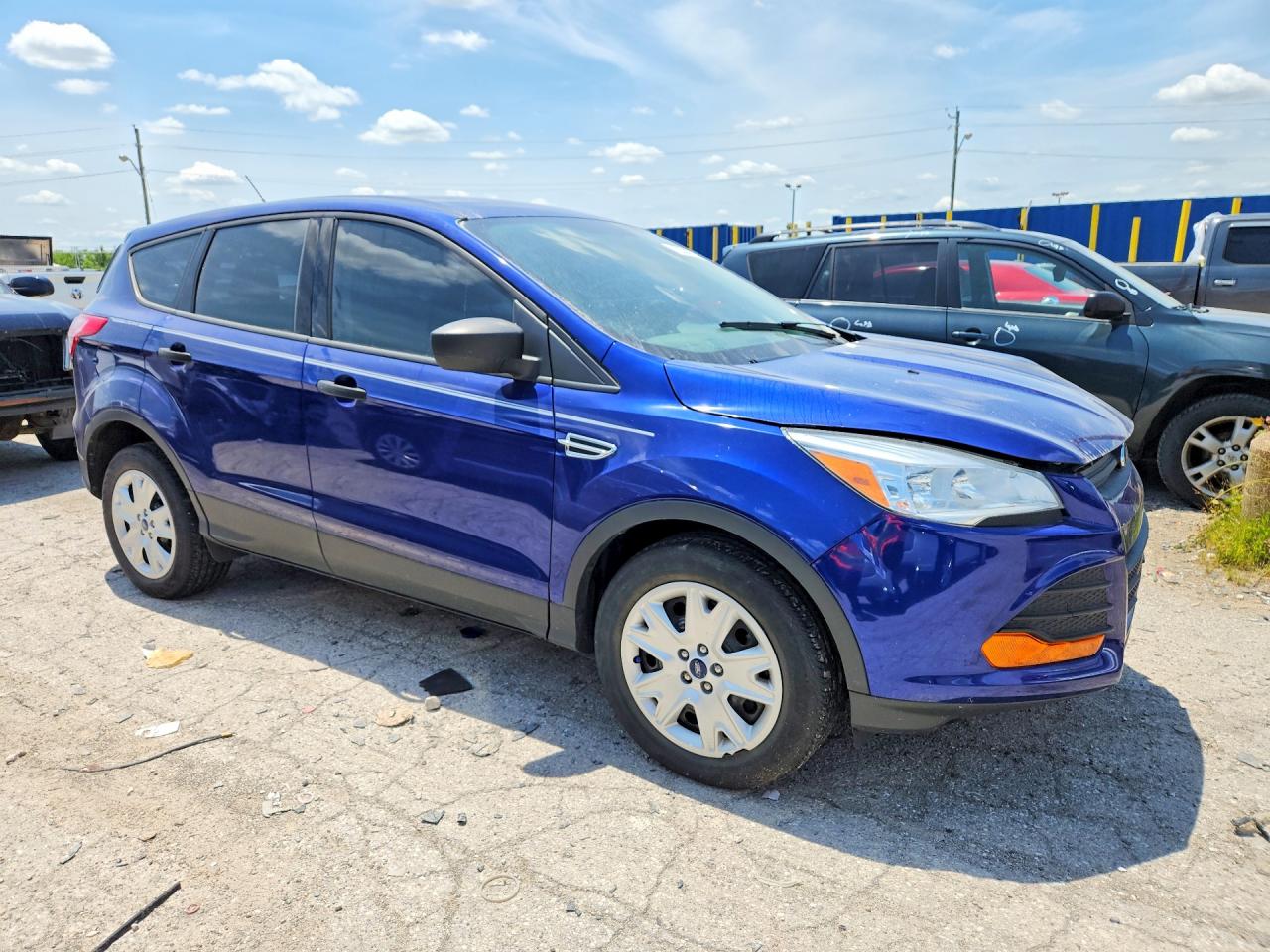2013 Ford Escape Blue vin: 1FMCU0F74DUA20588