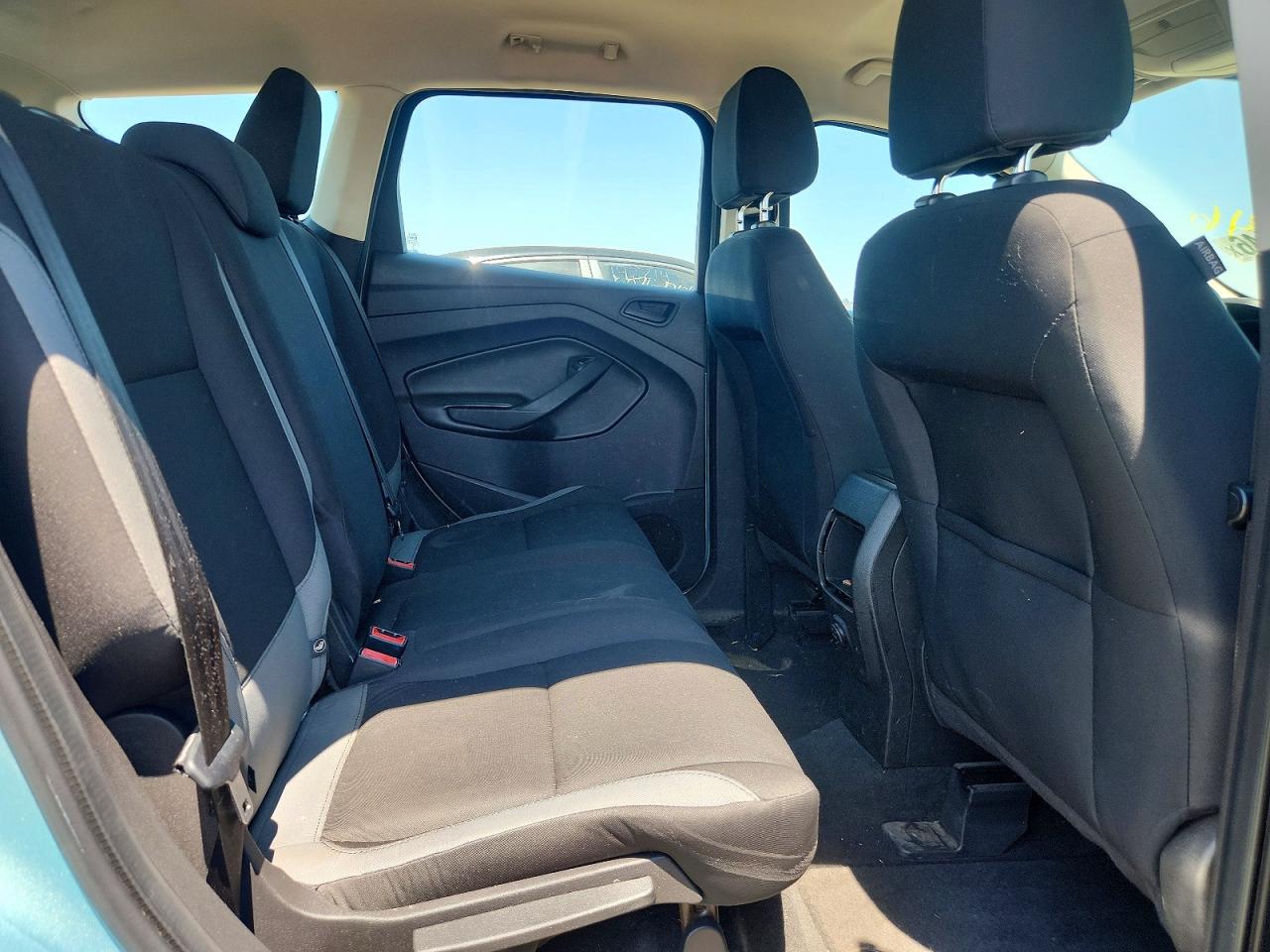 2013 Ford Escape Turquoise vin: 1FMCU0F74DUA99020