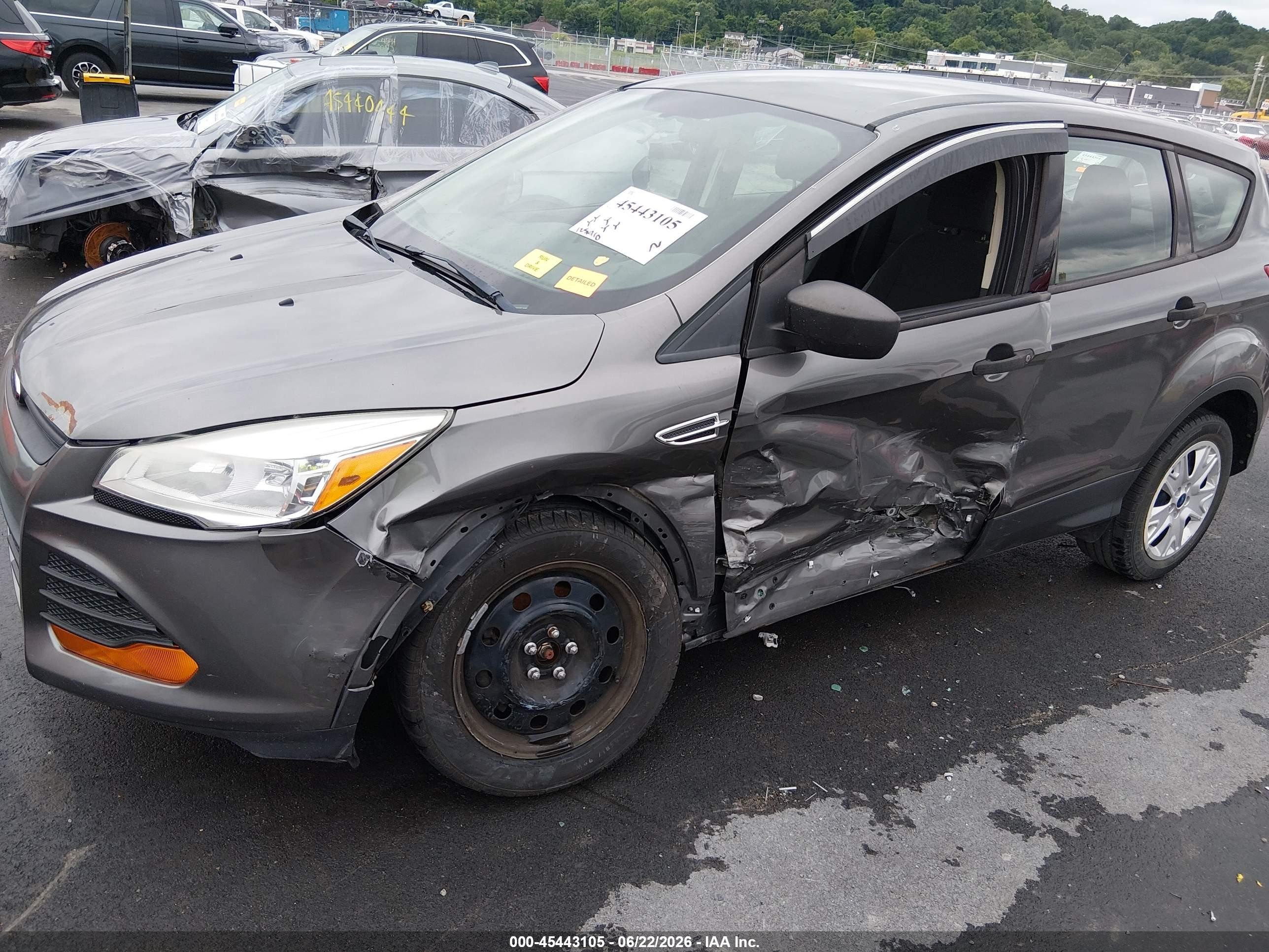 2013 Ford Escape S Gray vin: 1FMCU0F74DUB00506