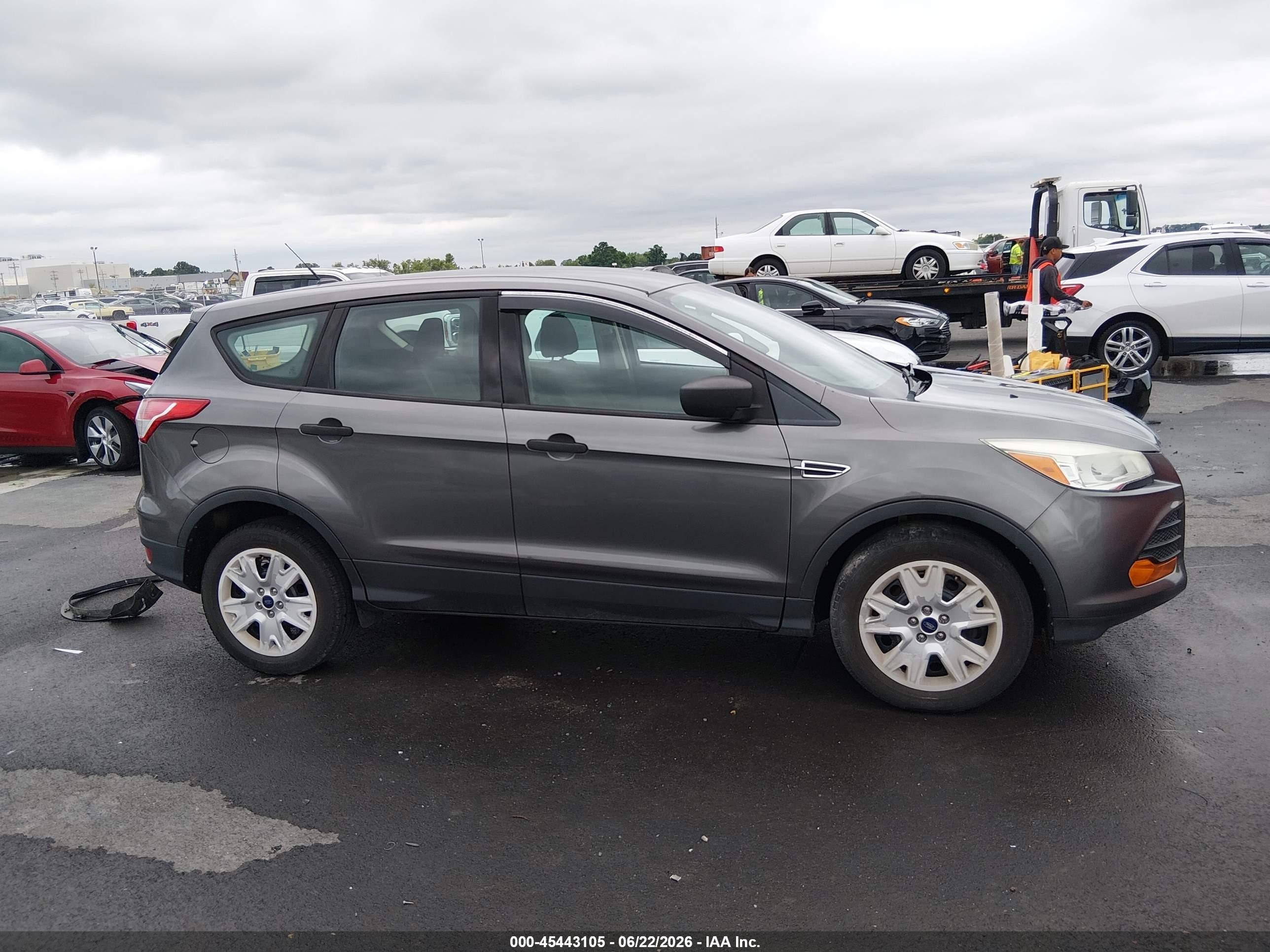 2013 Ford Escape S Gray vin: 1FMCU0F74DUB00506