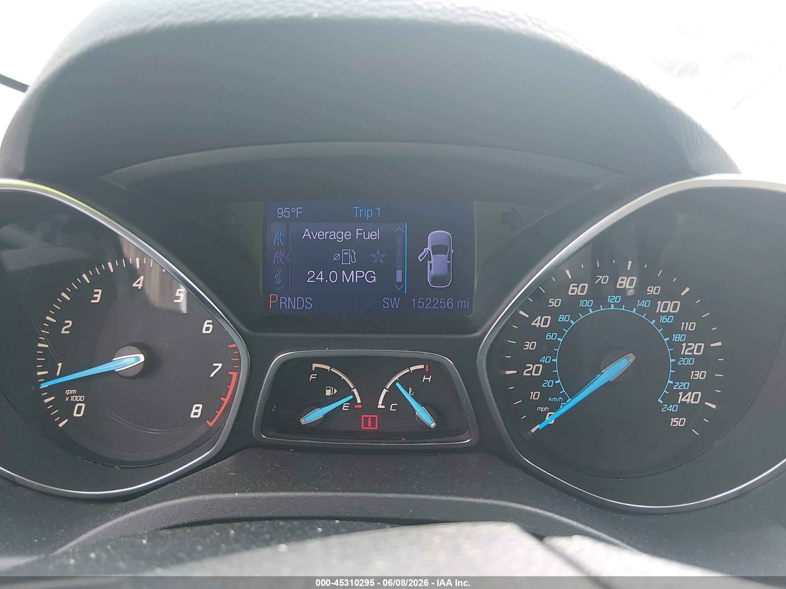2013 Ford Escape S White vin: 1FMCU0F74DUB90546
