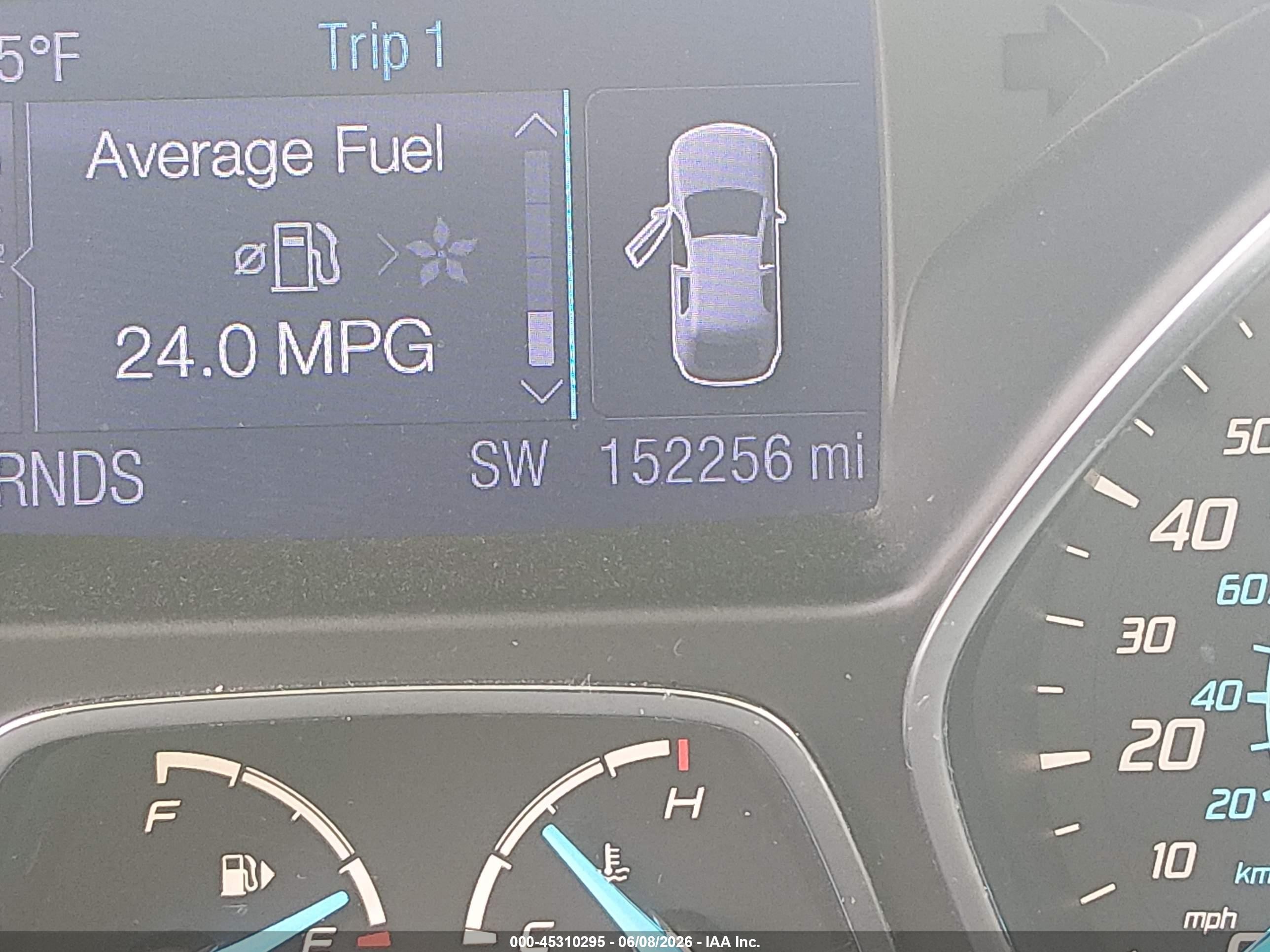 2013 Ford Escape S White vin: 1FMCU0F74DUB90546