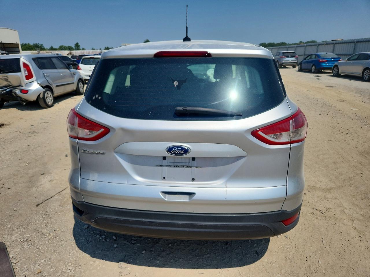 2013 Ford Escape Серебряный vin: 1FMCU0F74DUC23481
