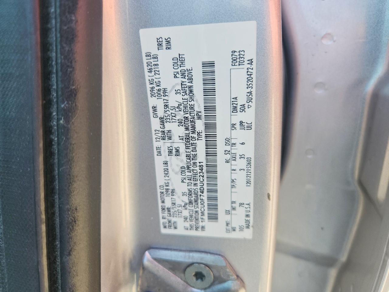 2013 Ford Escape Серебряный vin: 1FMCU0F74DUC23481