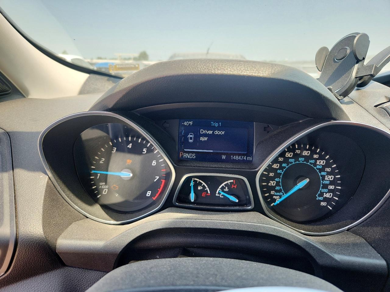 2013 Ford Escape Серебряный vin: 1FMCU0F74DUC23481