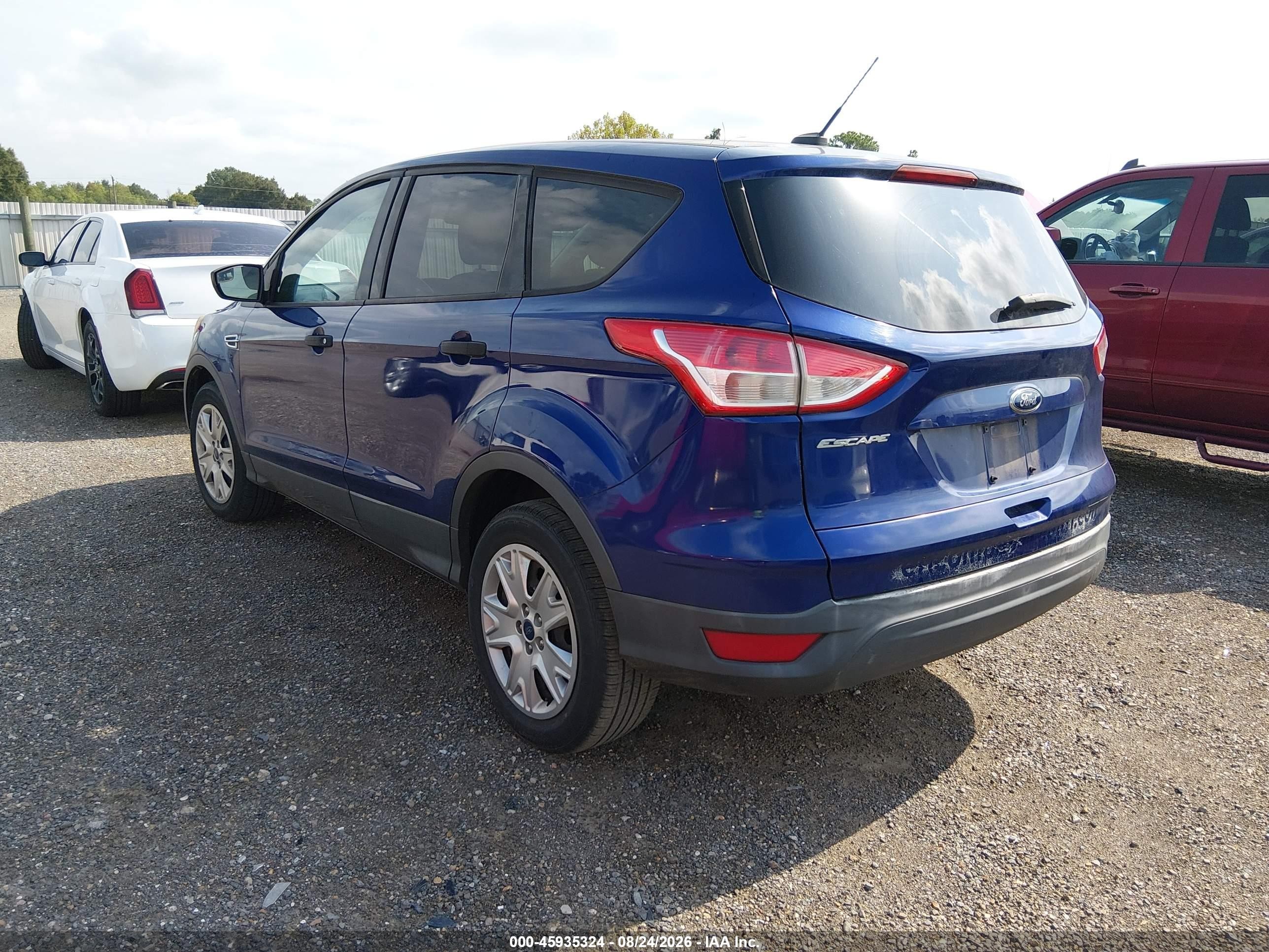 2013 Ford Escape S Blue vin: 1FMCU0F74DUC56383