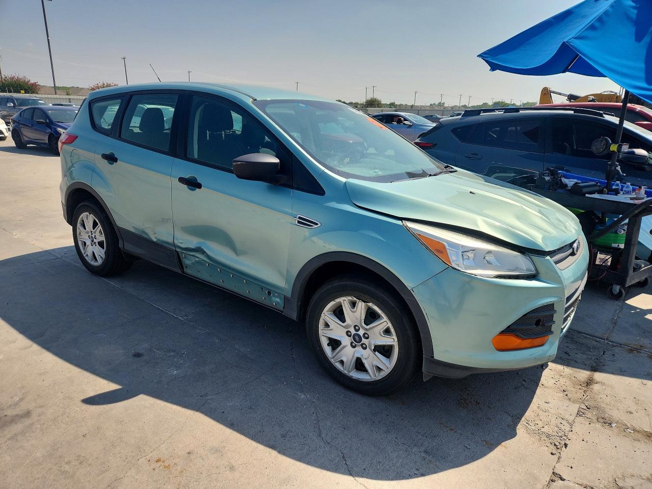 2013 Ford Escape S Green vin: 1FMCU0F74DUD39571