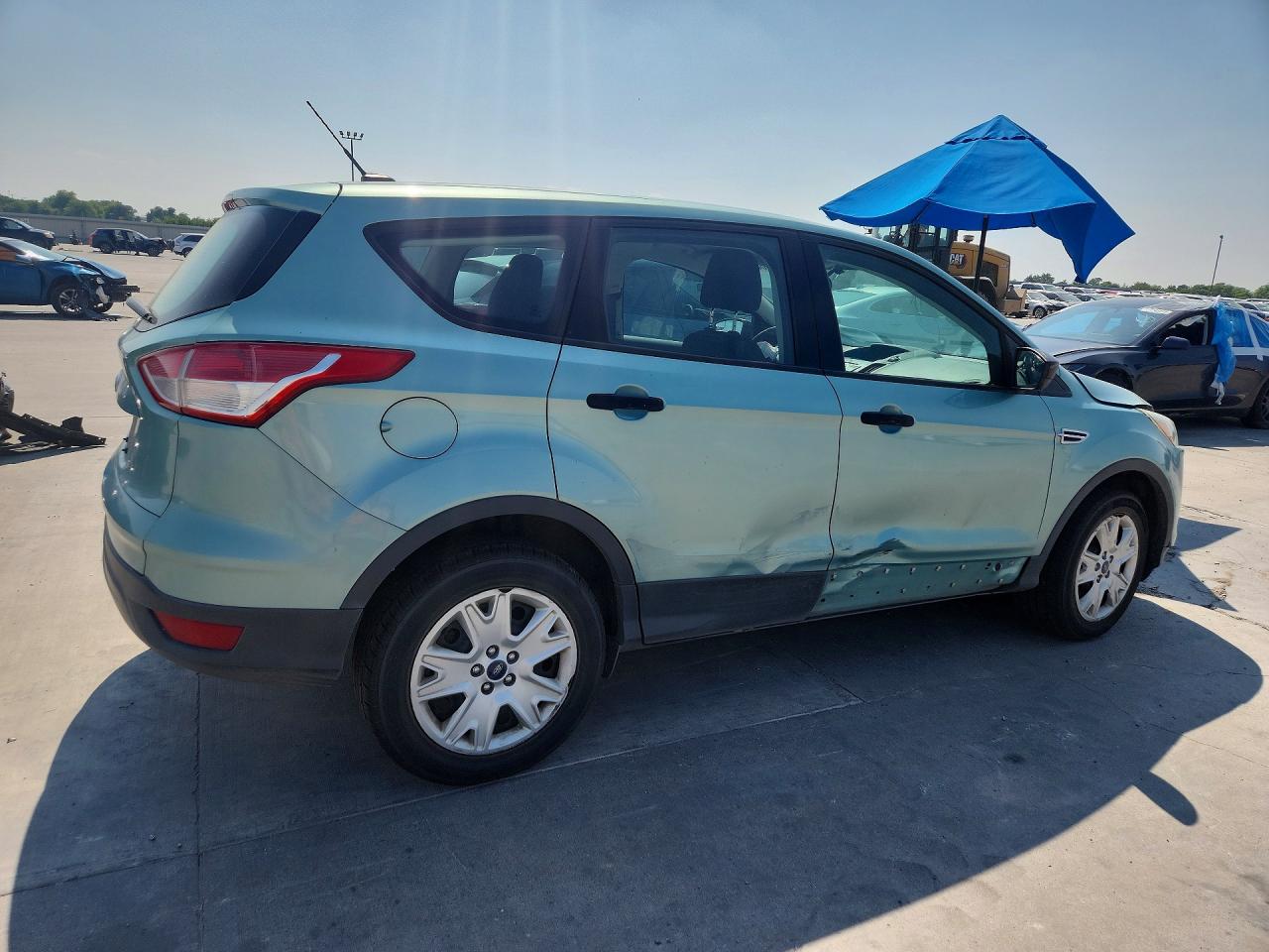 2013 Ford Escape S Green vin: 1FMCU0F74DUD39571