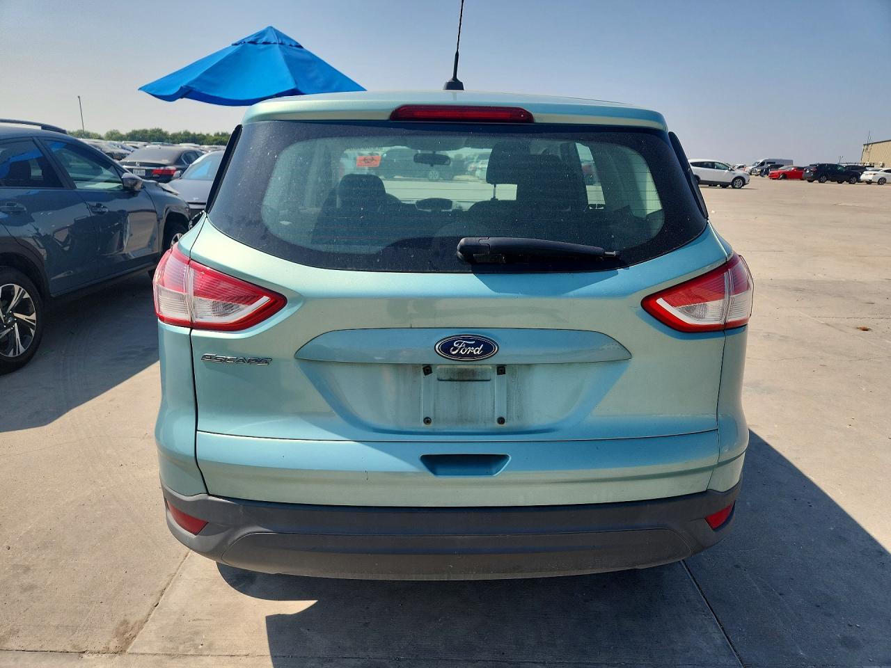2013 Ford Escape S Green vin: 1FMCU0F74DUD39571