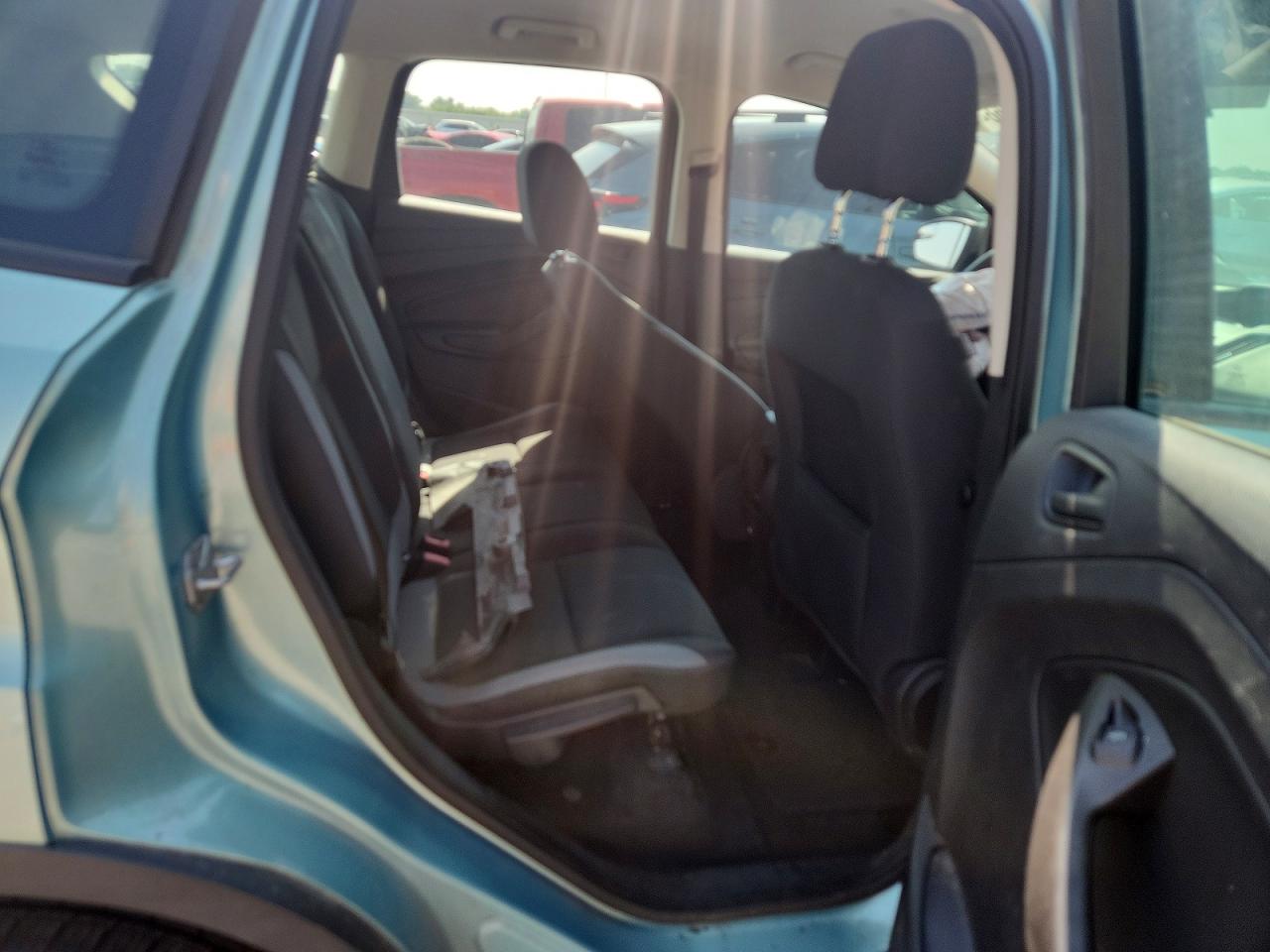 2013 Ford Escape S Green vin: 1FMCU0F74DUD39571