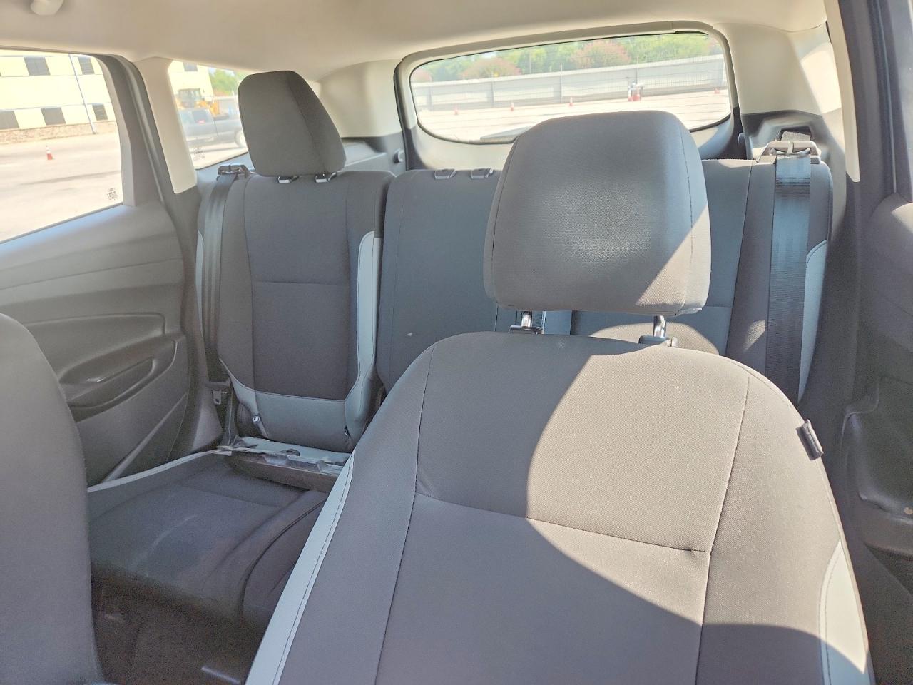 2013 Ford Escape S Green vin: 1FMCU0F74DUD39571