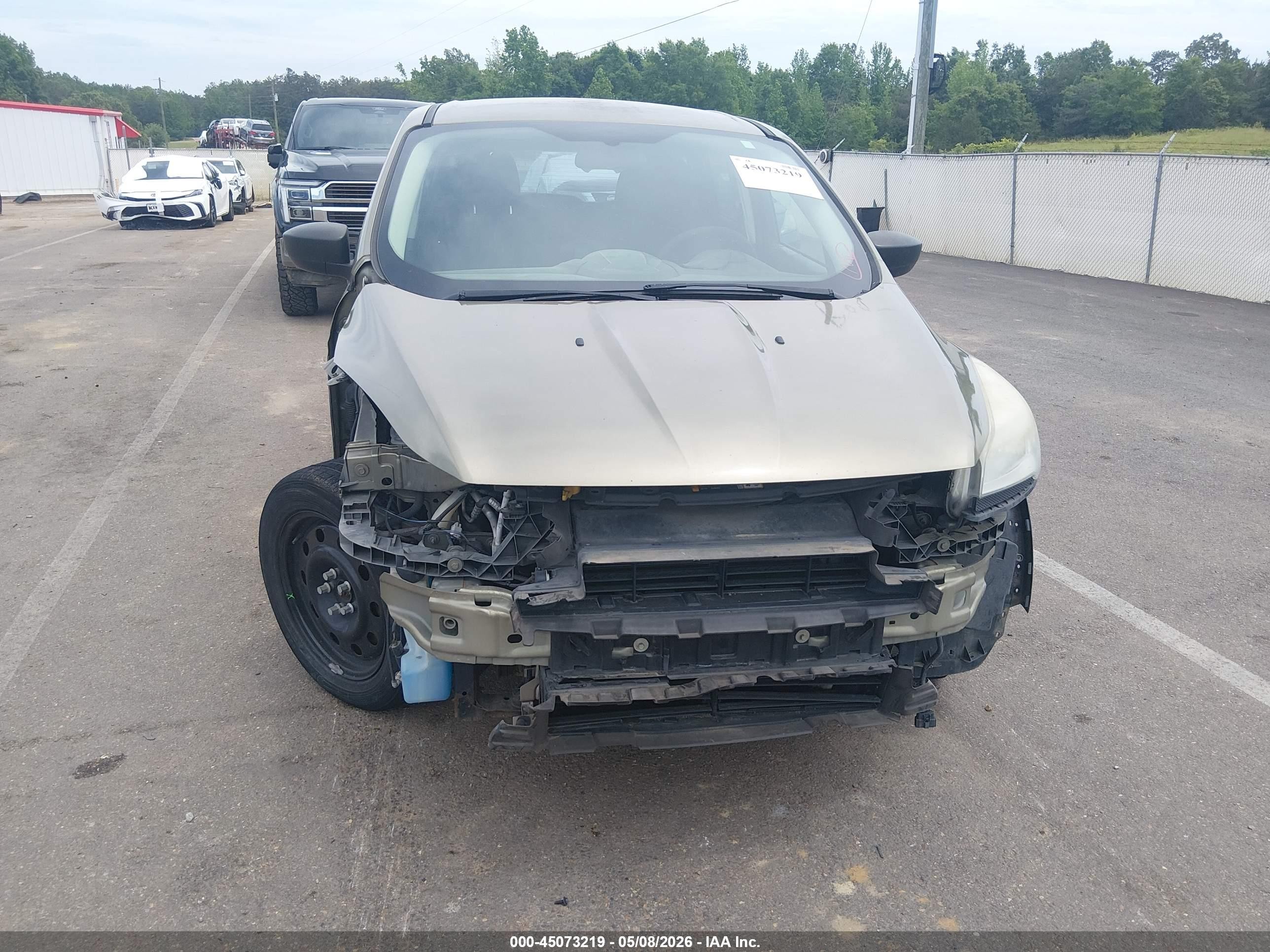 2014 Ford Escape S Green vin: 1FMCU0F74EUA18728