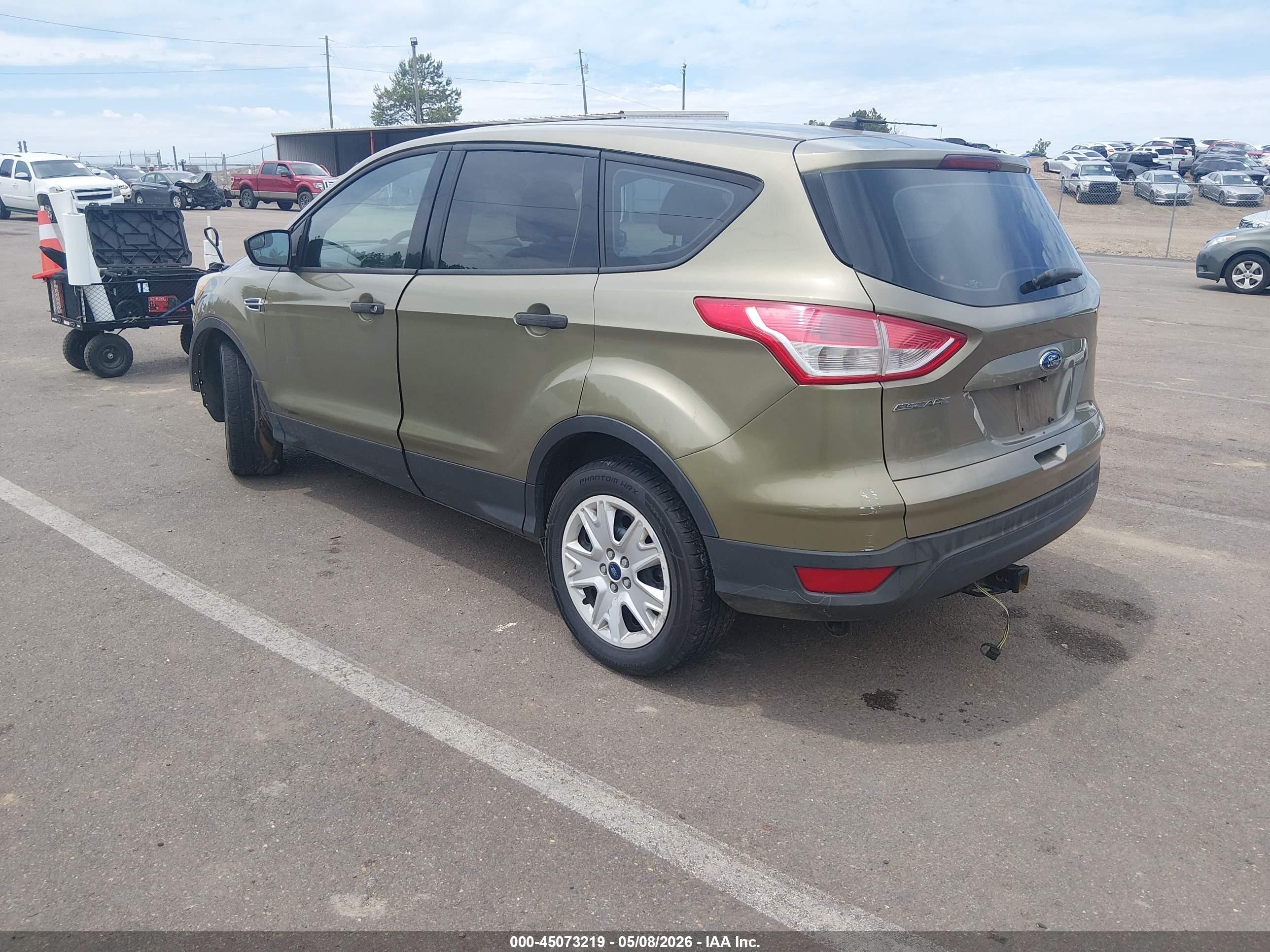 2014 Ford Escape S Green vin: 1FMCU0F74EUA18728