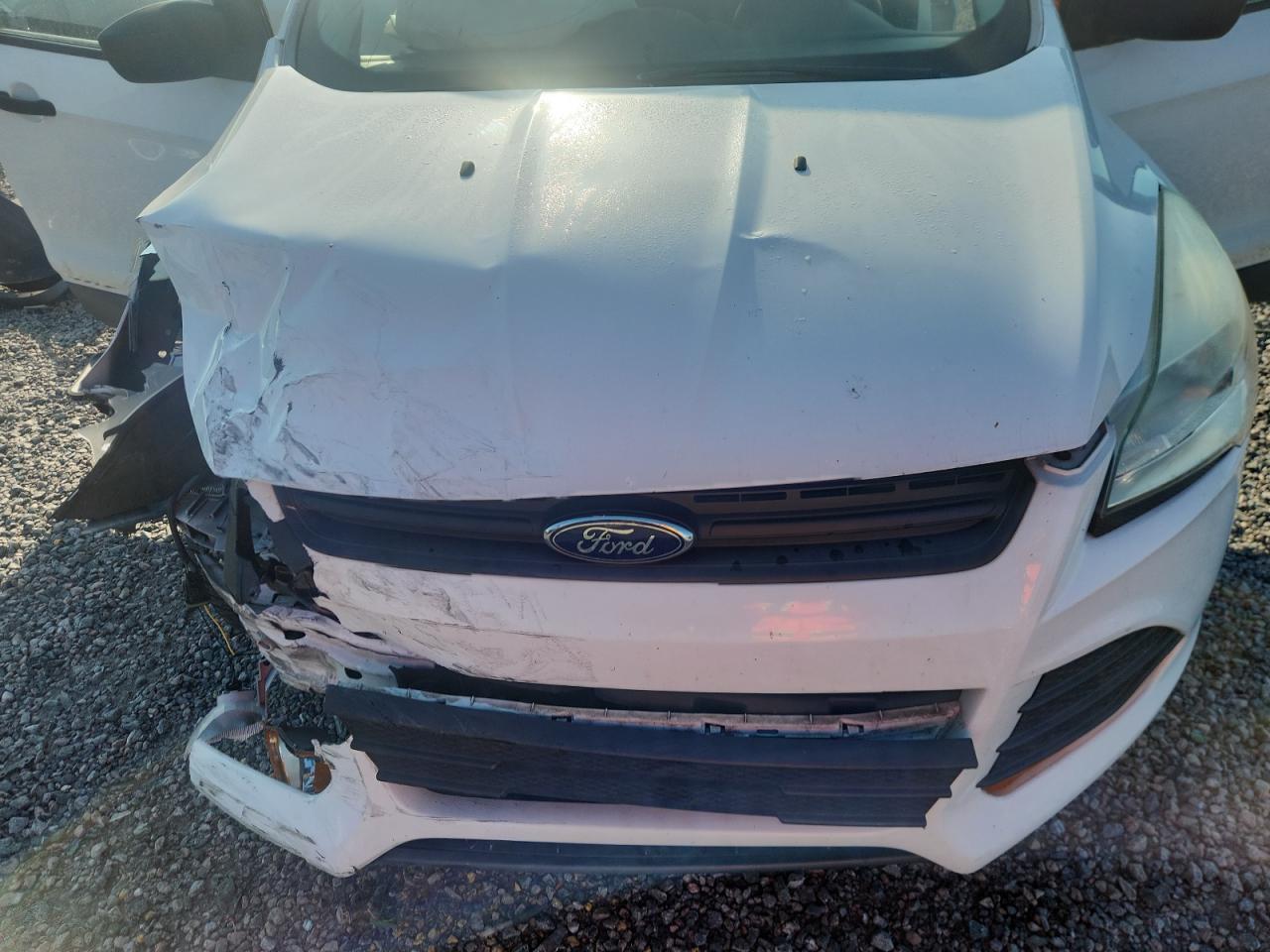 2014 Ford Escape S White vin: 1FMCU0F74EUA35545