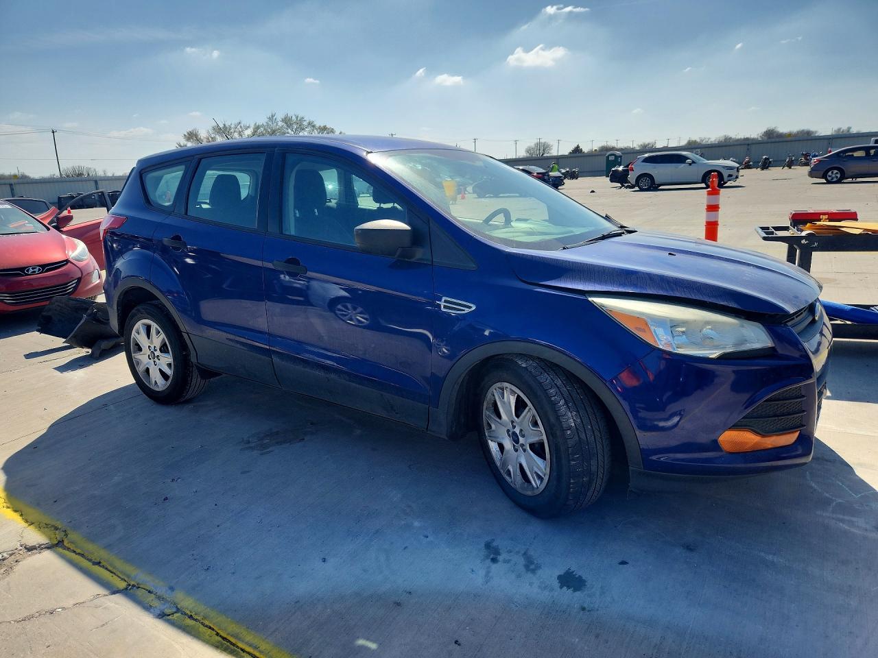 2014 Ford Escape S Blue vin: 1FMCU0F74EUA45525
