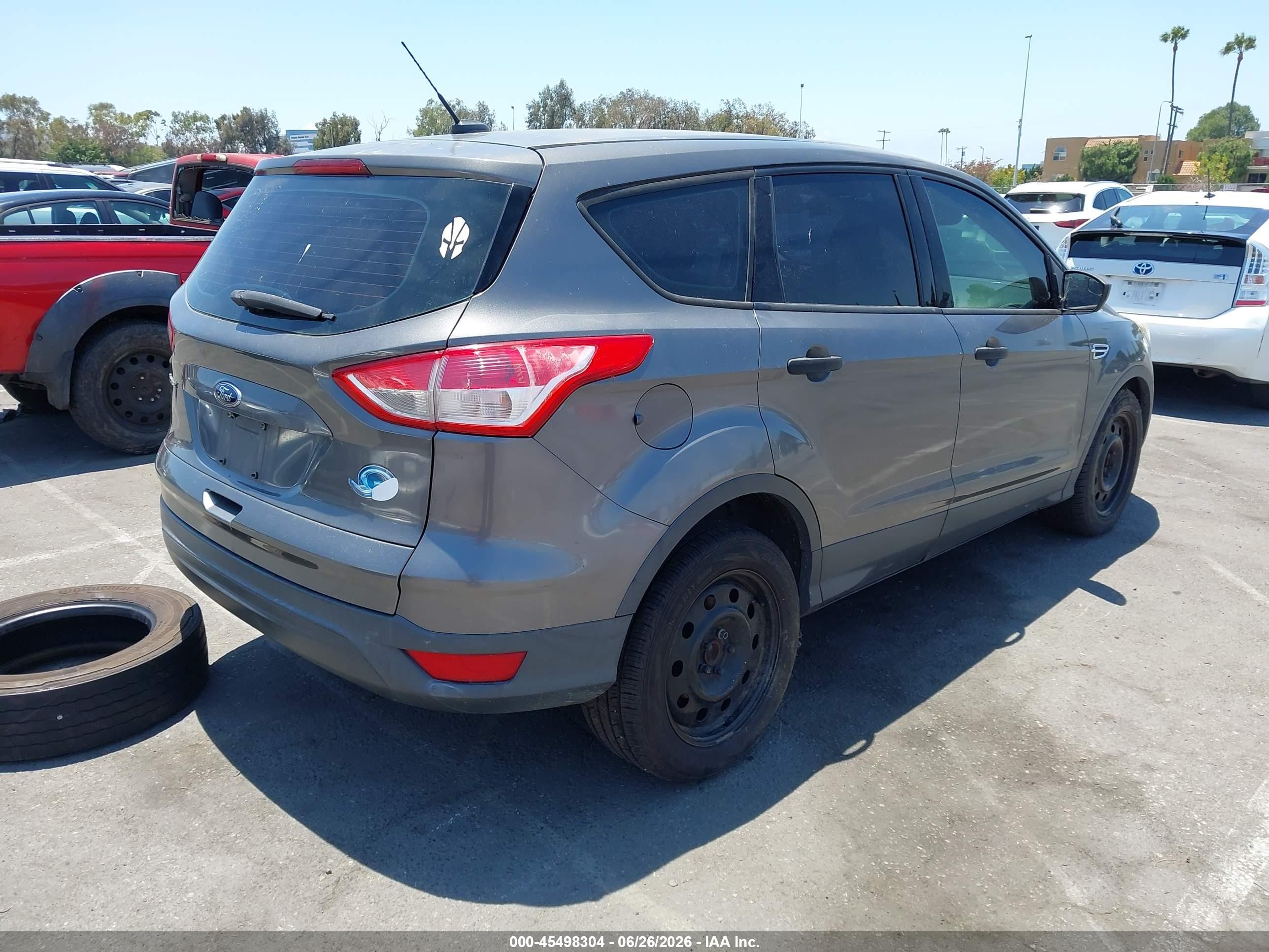 2014 Ford Escape S Серый vin: 1FMCU0F74EUB63879