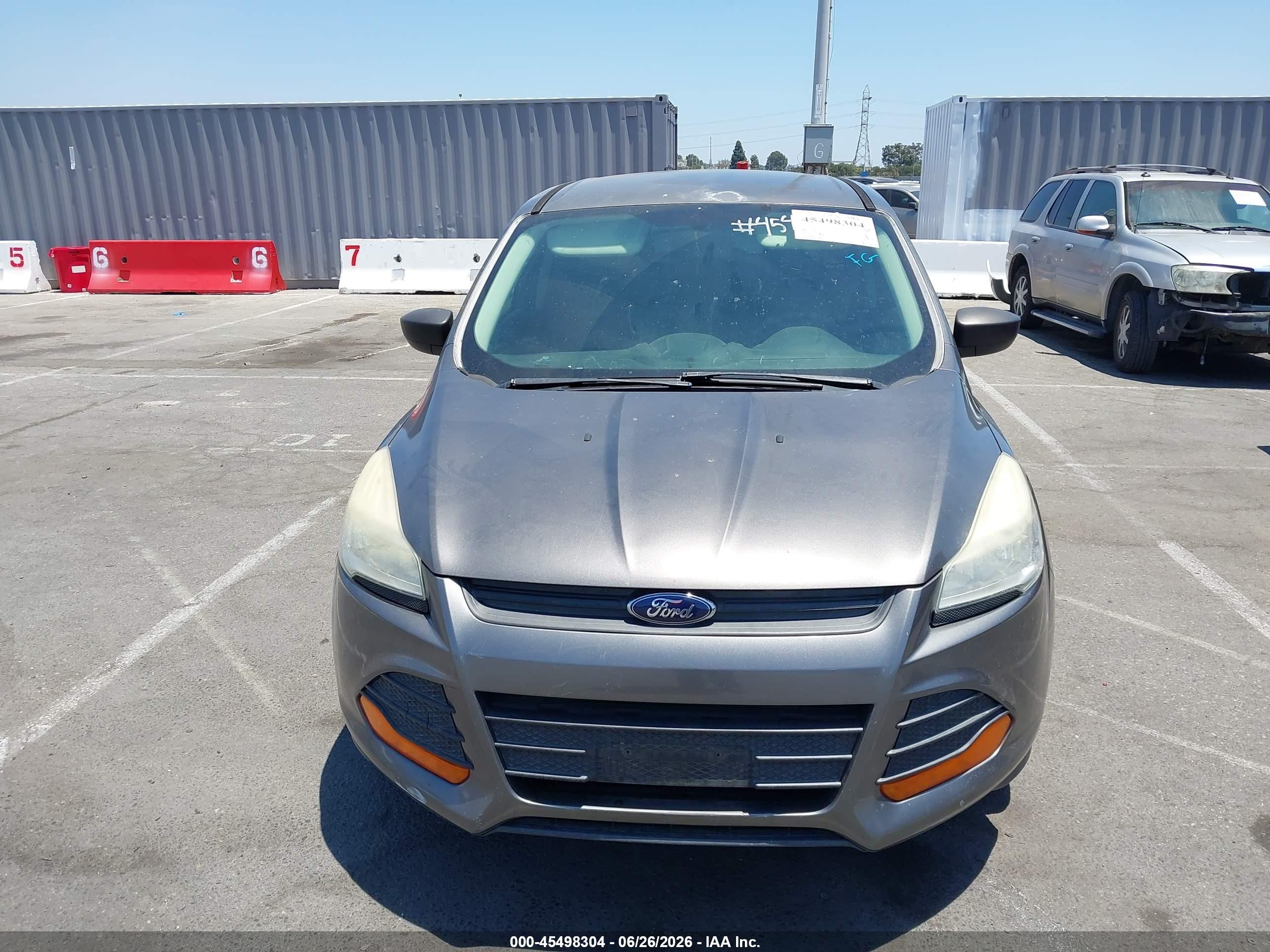 2014 Ford Escape S Серый vin: 1FMCU0F74EUB63879