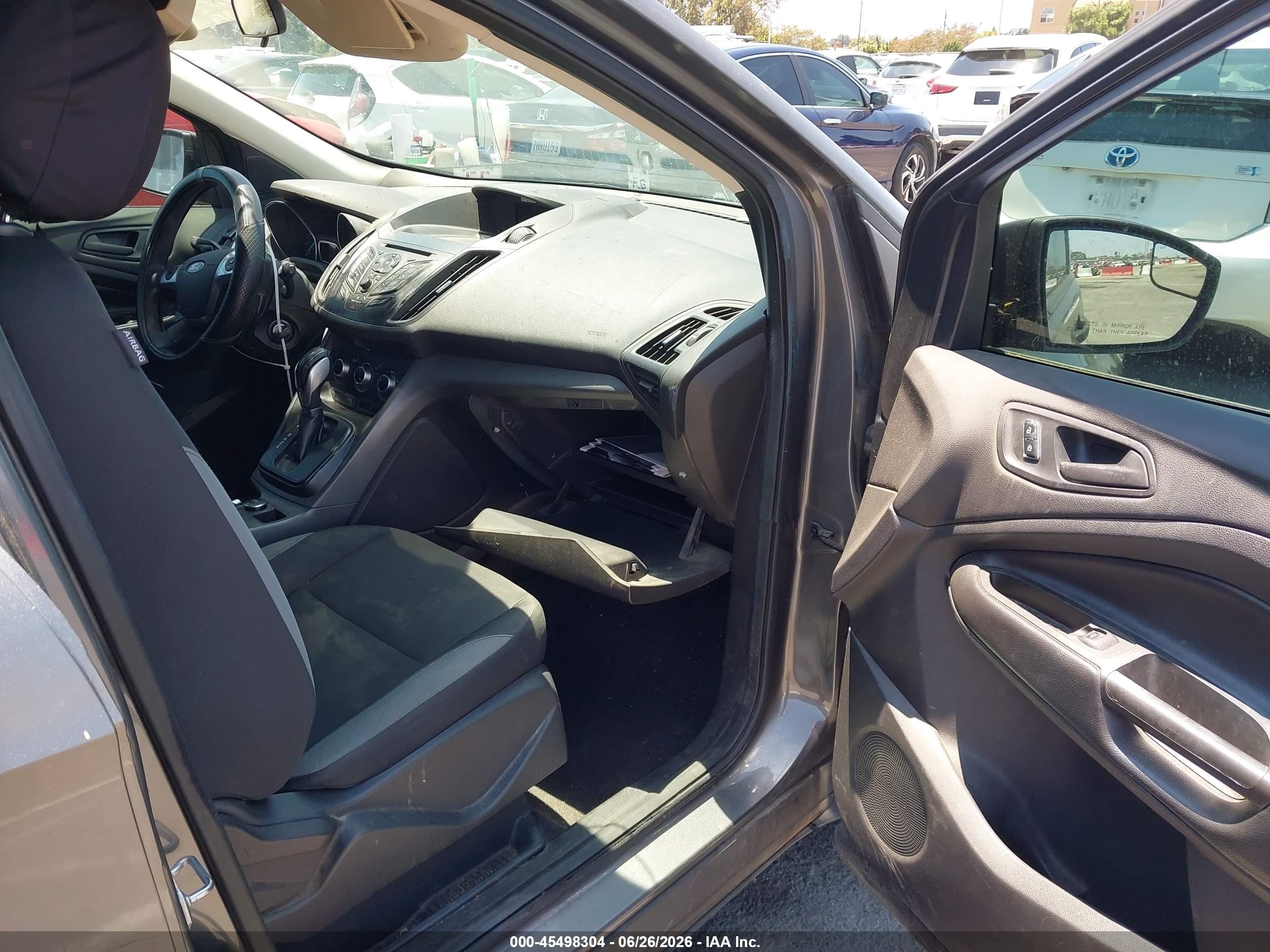 2014 Ford Escape S Серый vin: 1FMCU0F74EUB63879