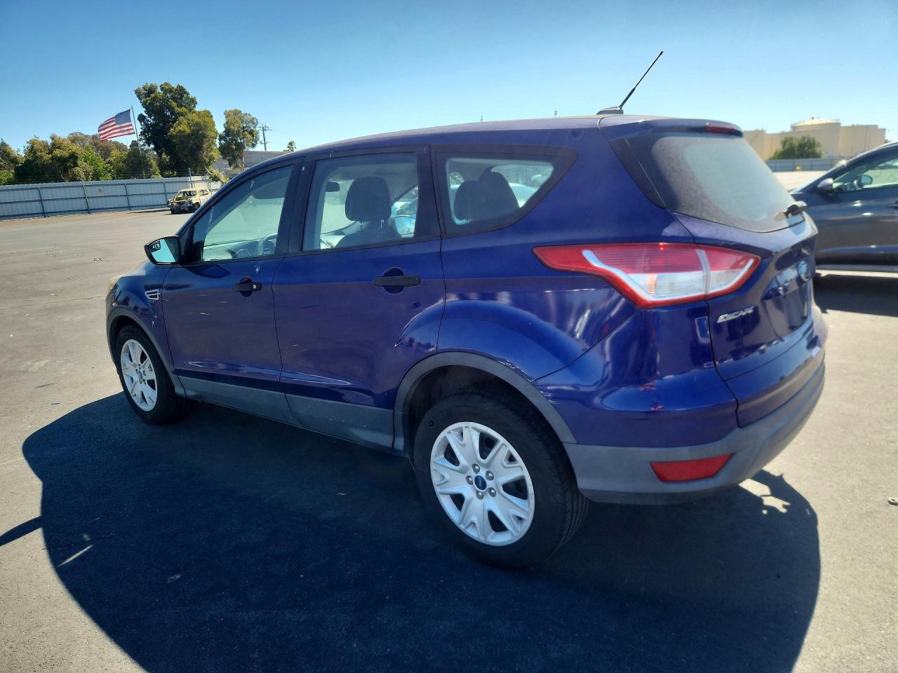 2014 Ford Escape S Blue vin: 1FMCU0F74EUB64899