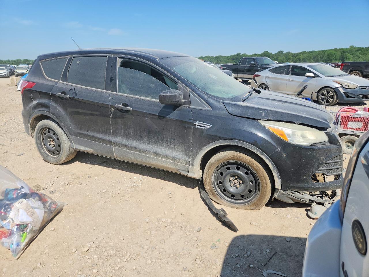 2014 Ford Escape S Черный vin: 1FMCU0F74EUB98311