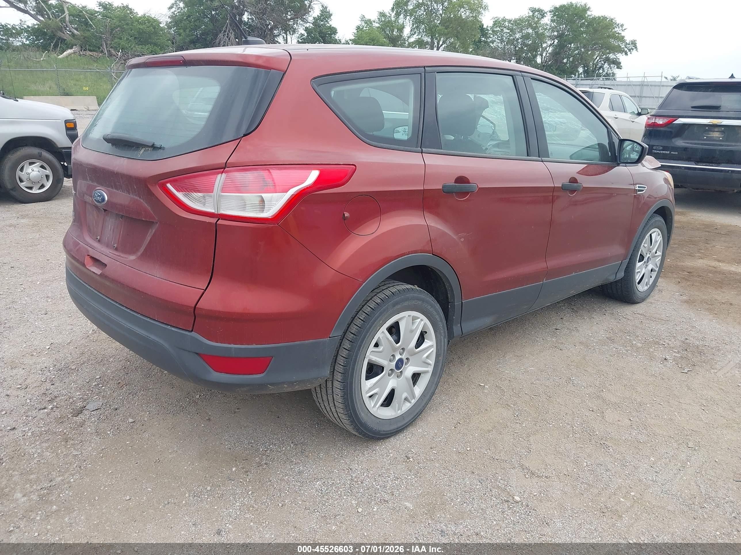 2014 Ford Escape S Оранжевый vin: 1FMCU0F74EUD17183