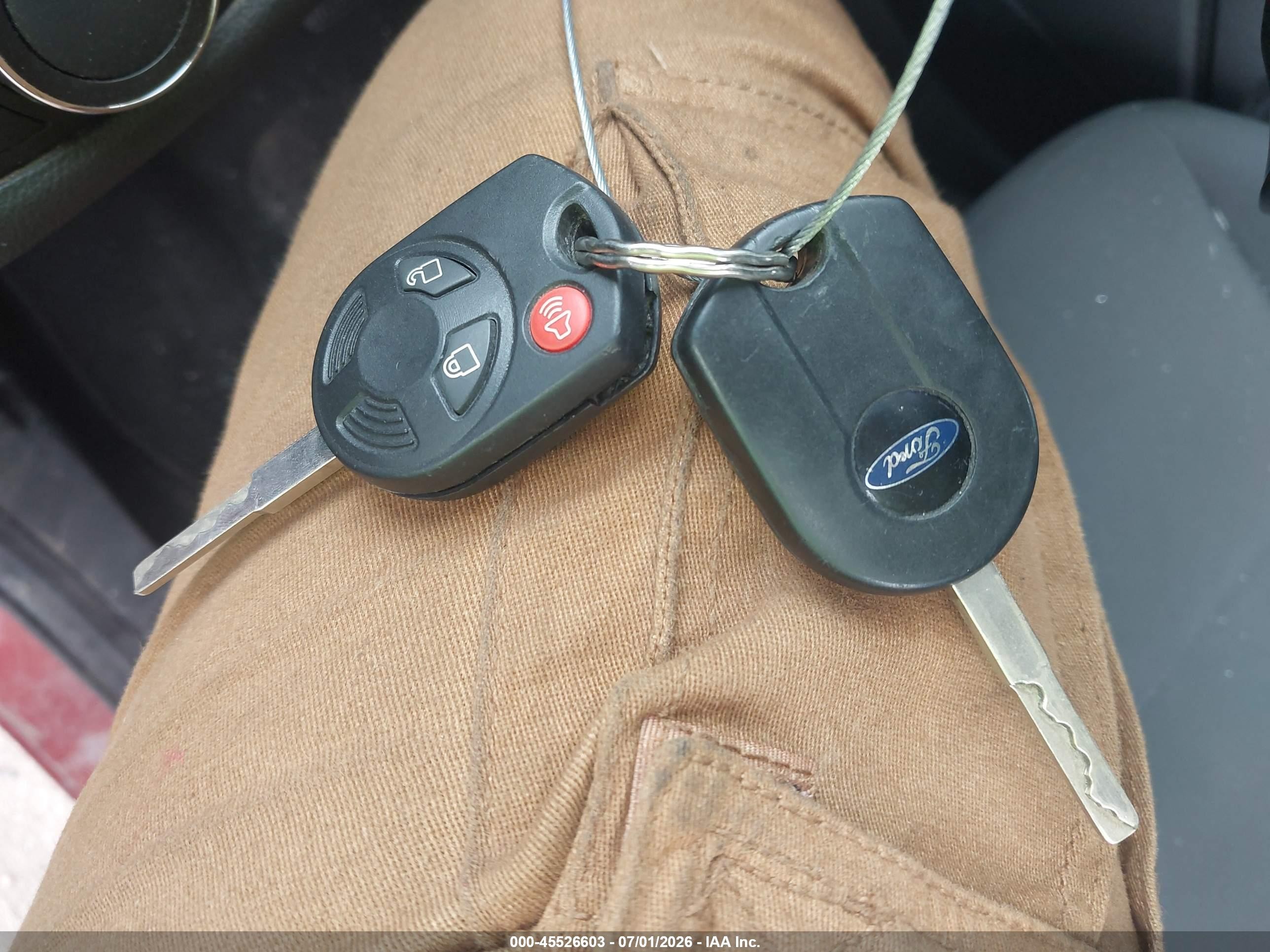 2014 Ford Escape S Оранжевый vin: 1FMCU0F74EUD17183